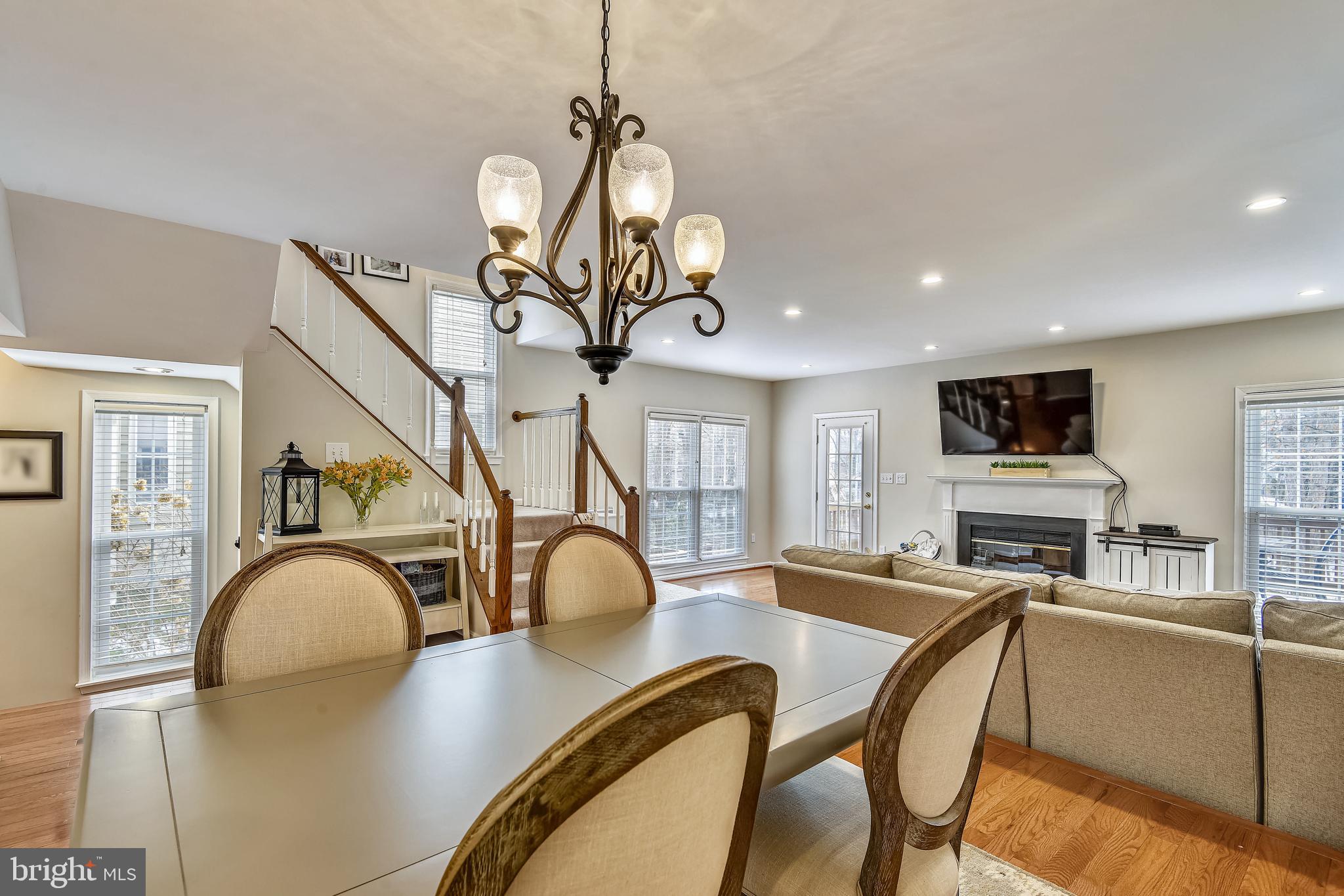 RIDGEWOOD - Residential