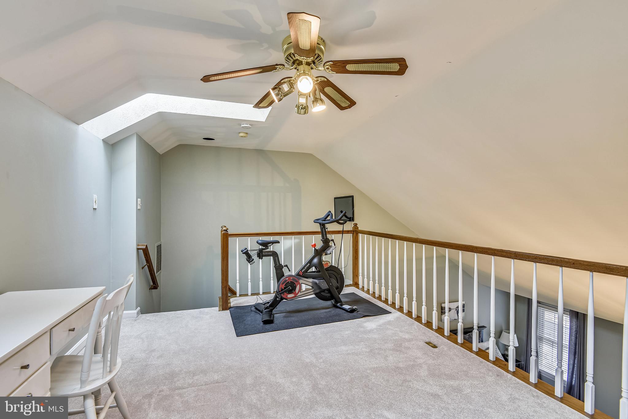 RIDGEWOOD - Residential