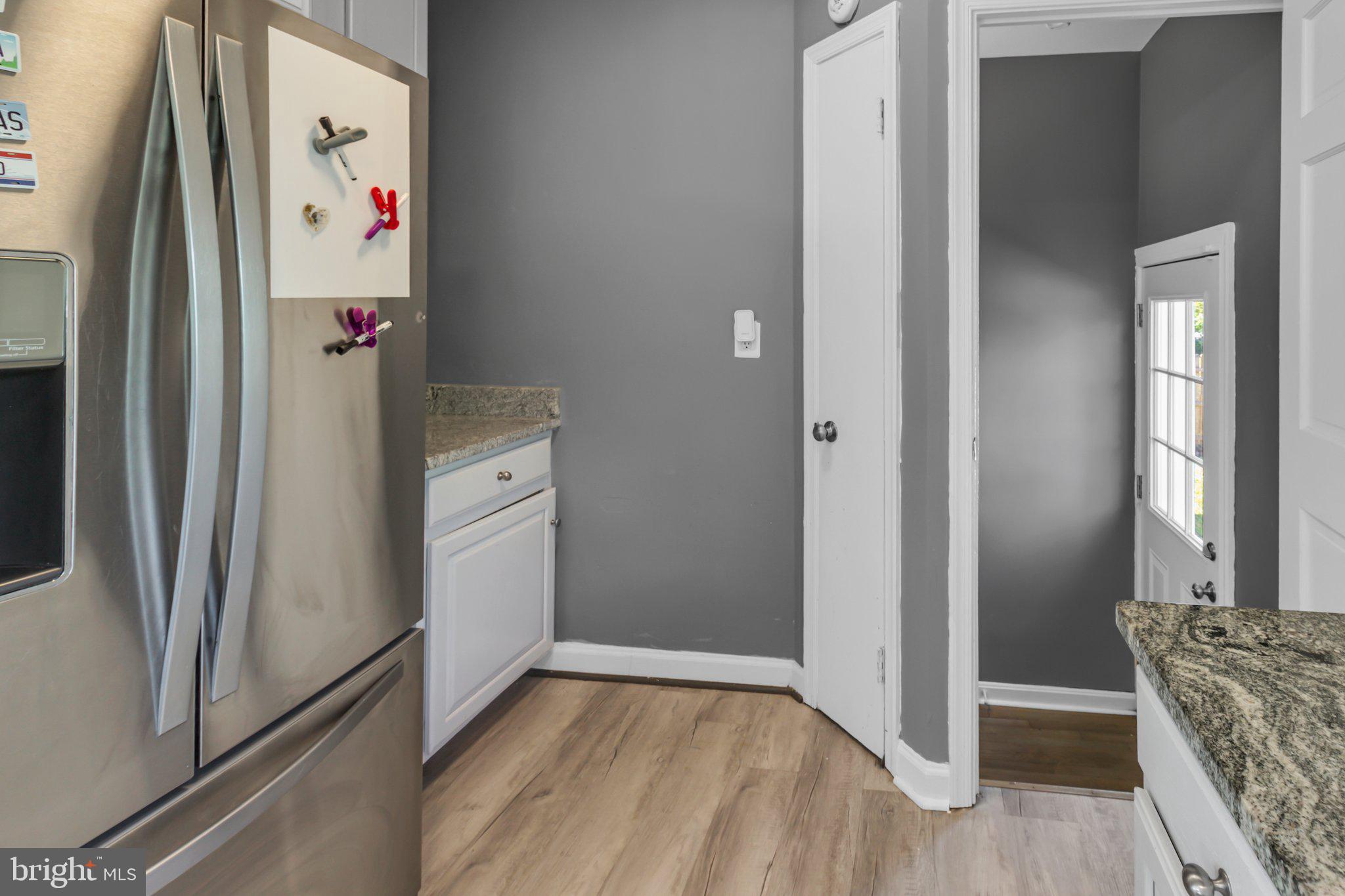 MONTGOMERY ESTATES - Residential