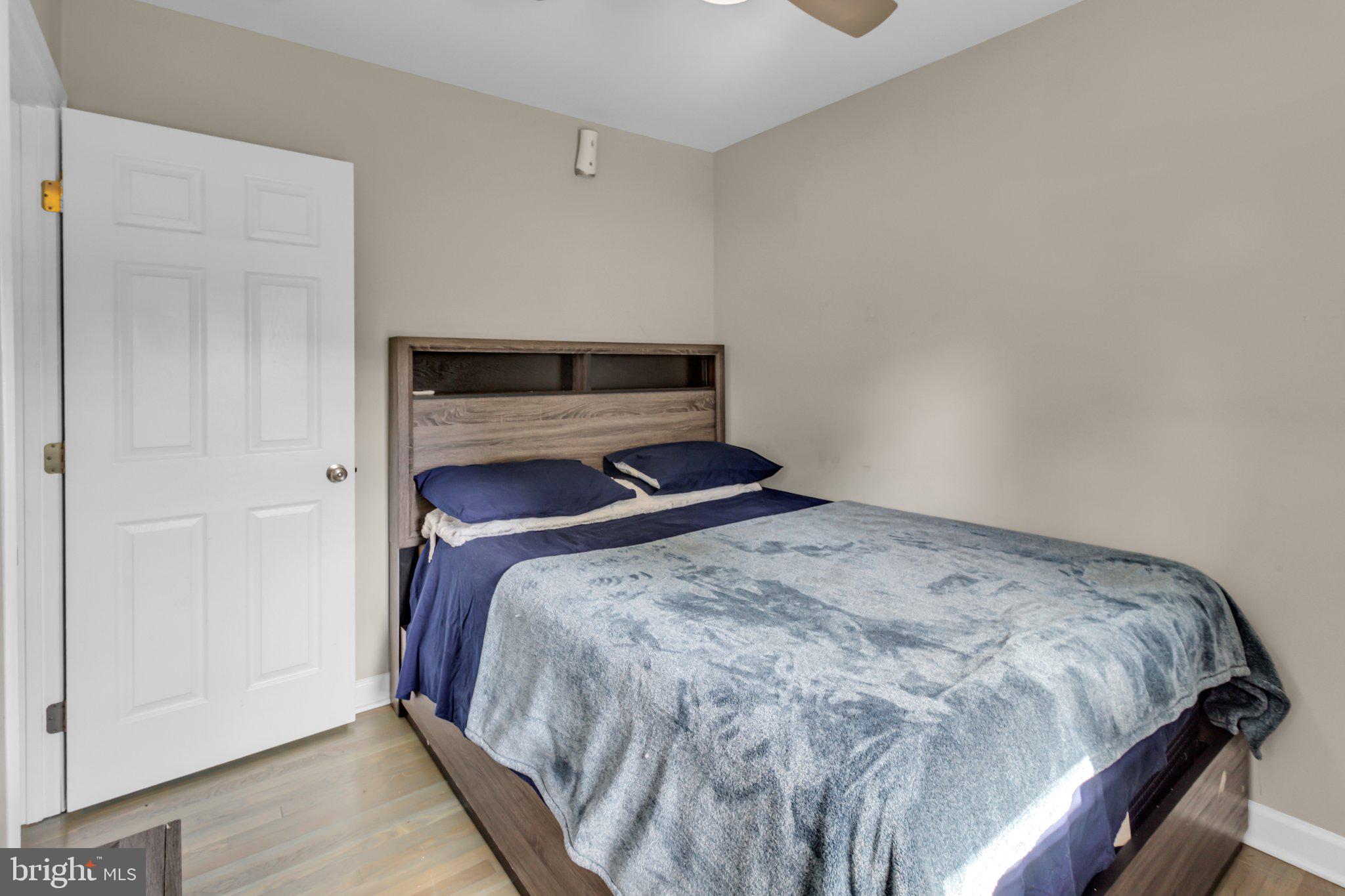 MONTGOMERY ESTATES - Residential