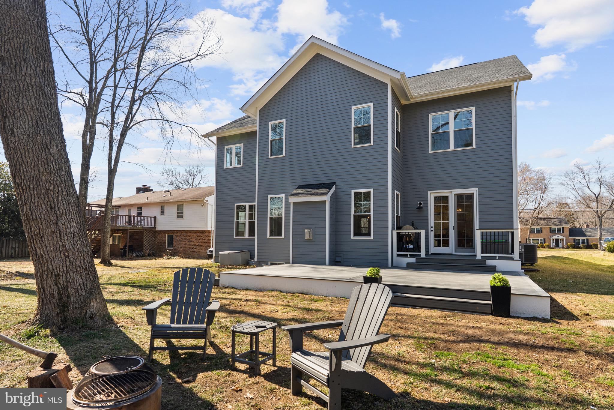 PLYMOUTH HAVEN - Residential