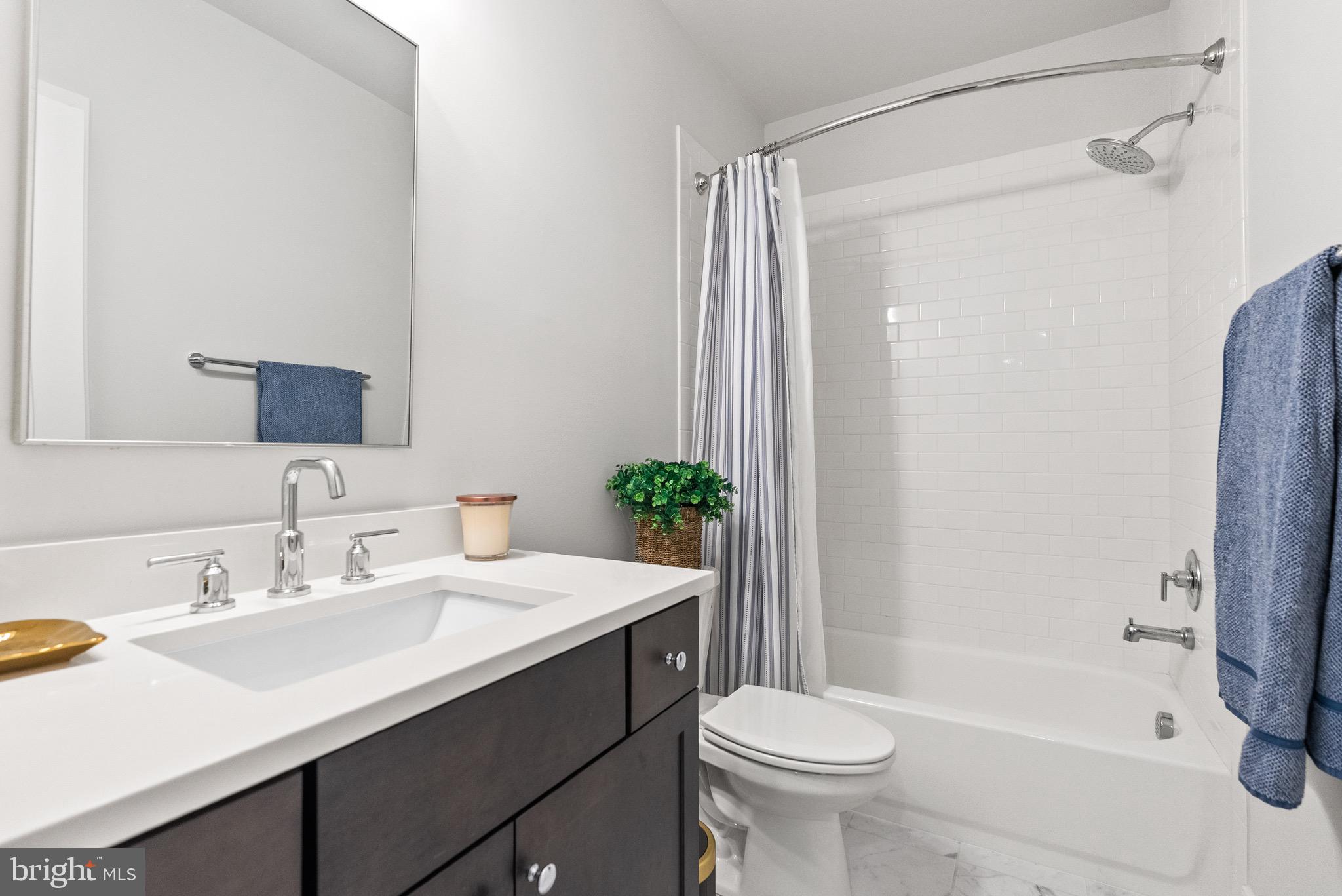 PLYMOUTH HAVEN - Residential