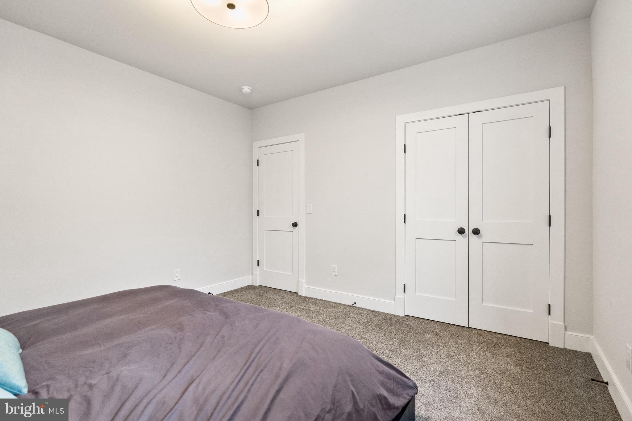 PLYMOUTH HAVEN - Residential