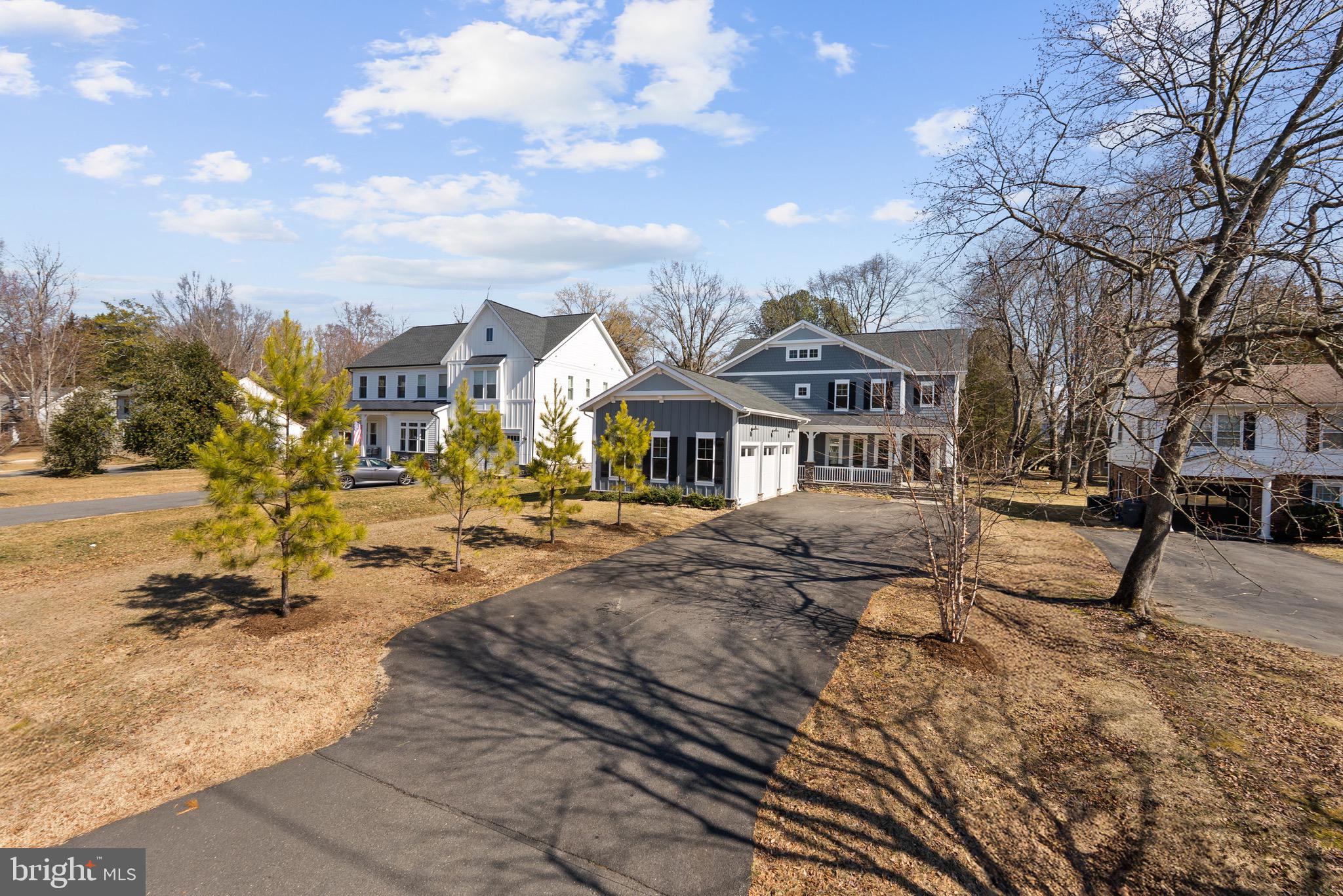 PLYMOUTH HAVEN - Residential