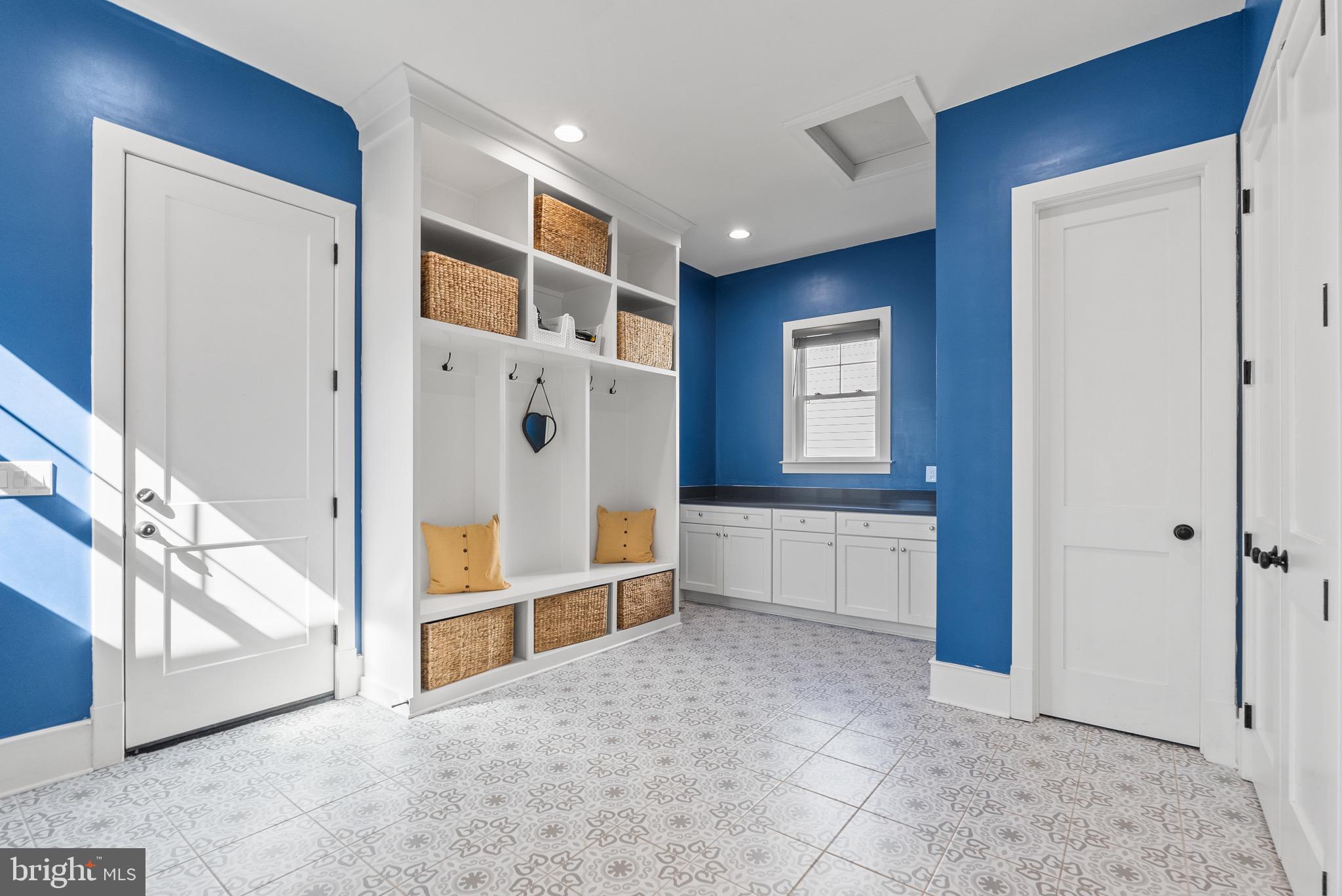 PLYMOUTH HAVEN - Residential