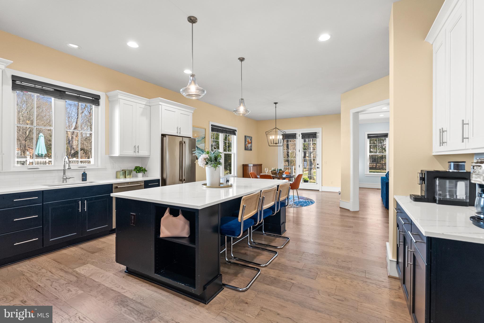 PLYMOUTH HAVEN - Residential