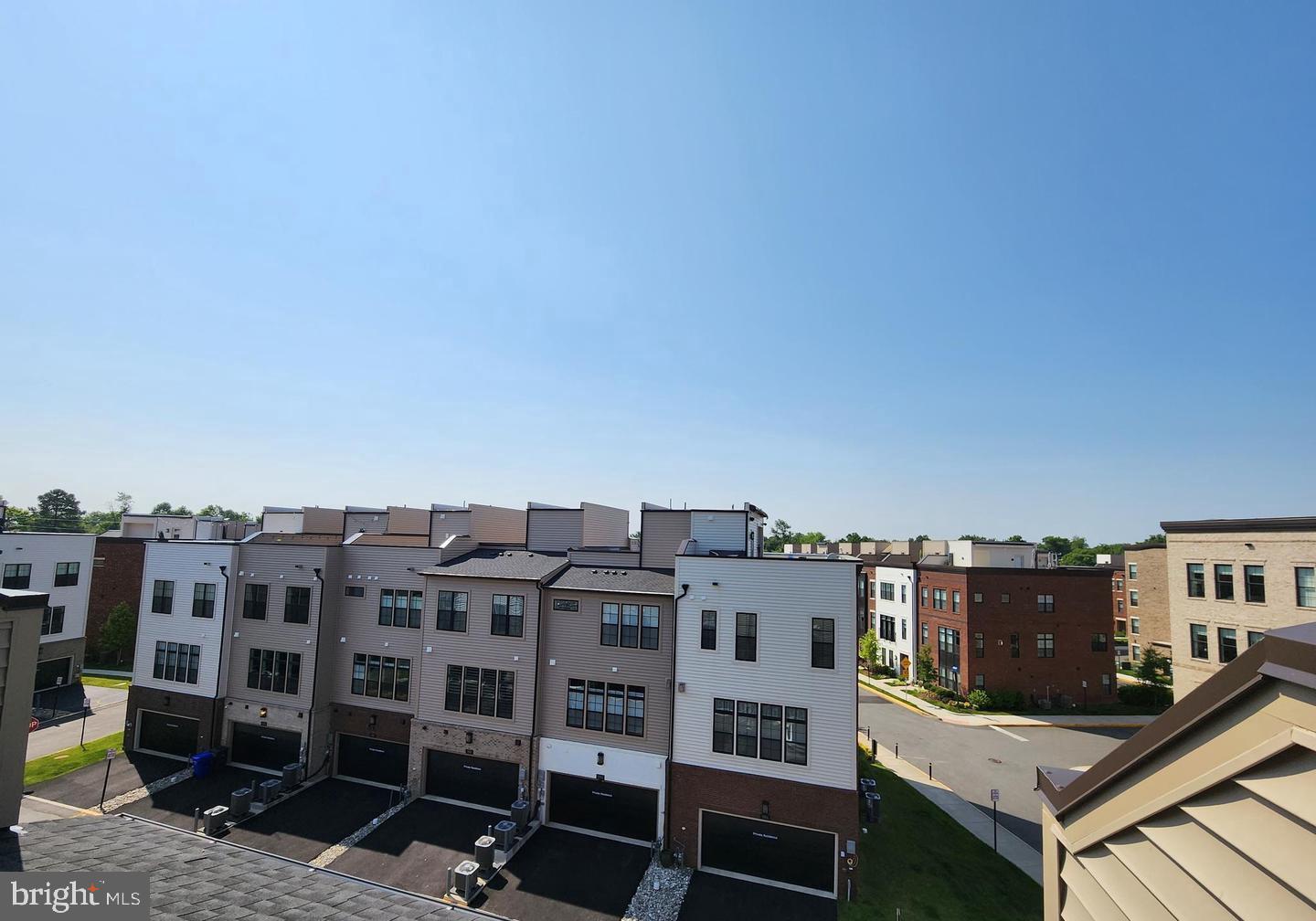 UNION PARK AT MCLEAN - Residential Lease