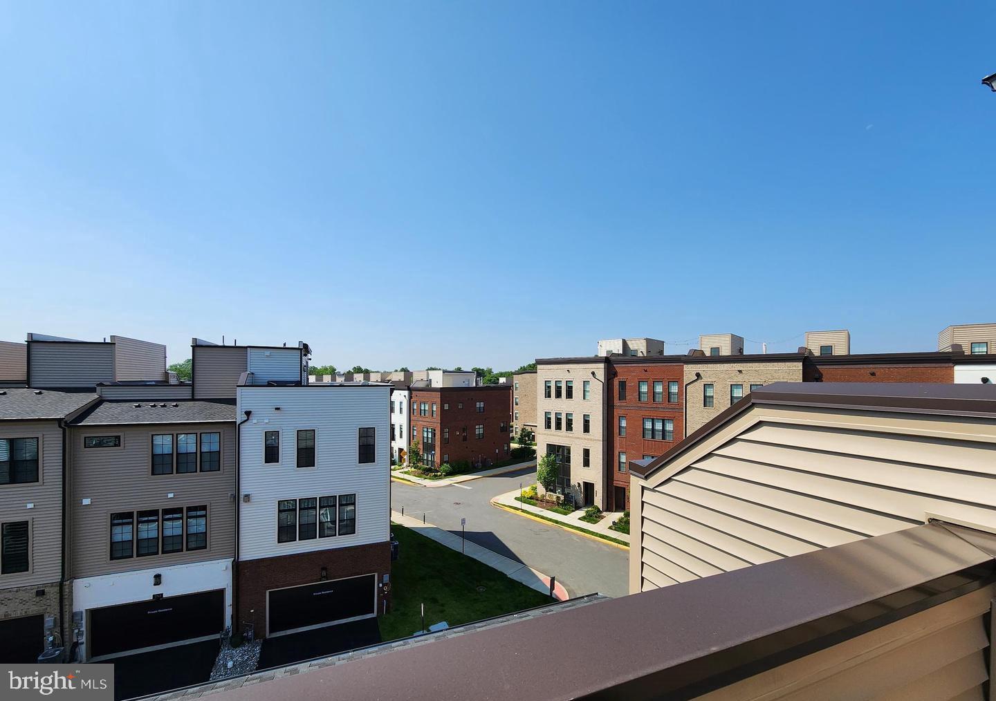 UNION PARK AT MCLEAN - Residential Lease