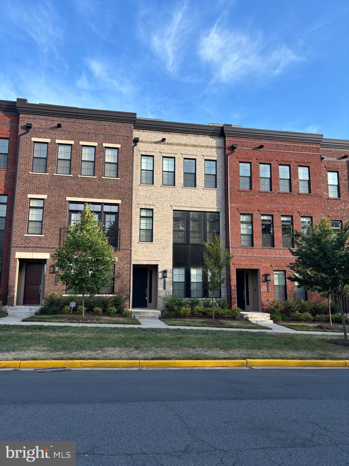 UNION PARK AT MCLEAN - Residential Lease