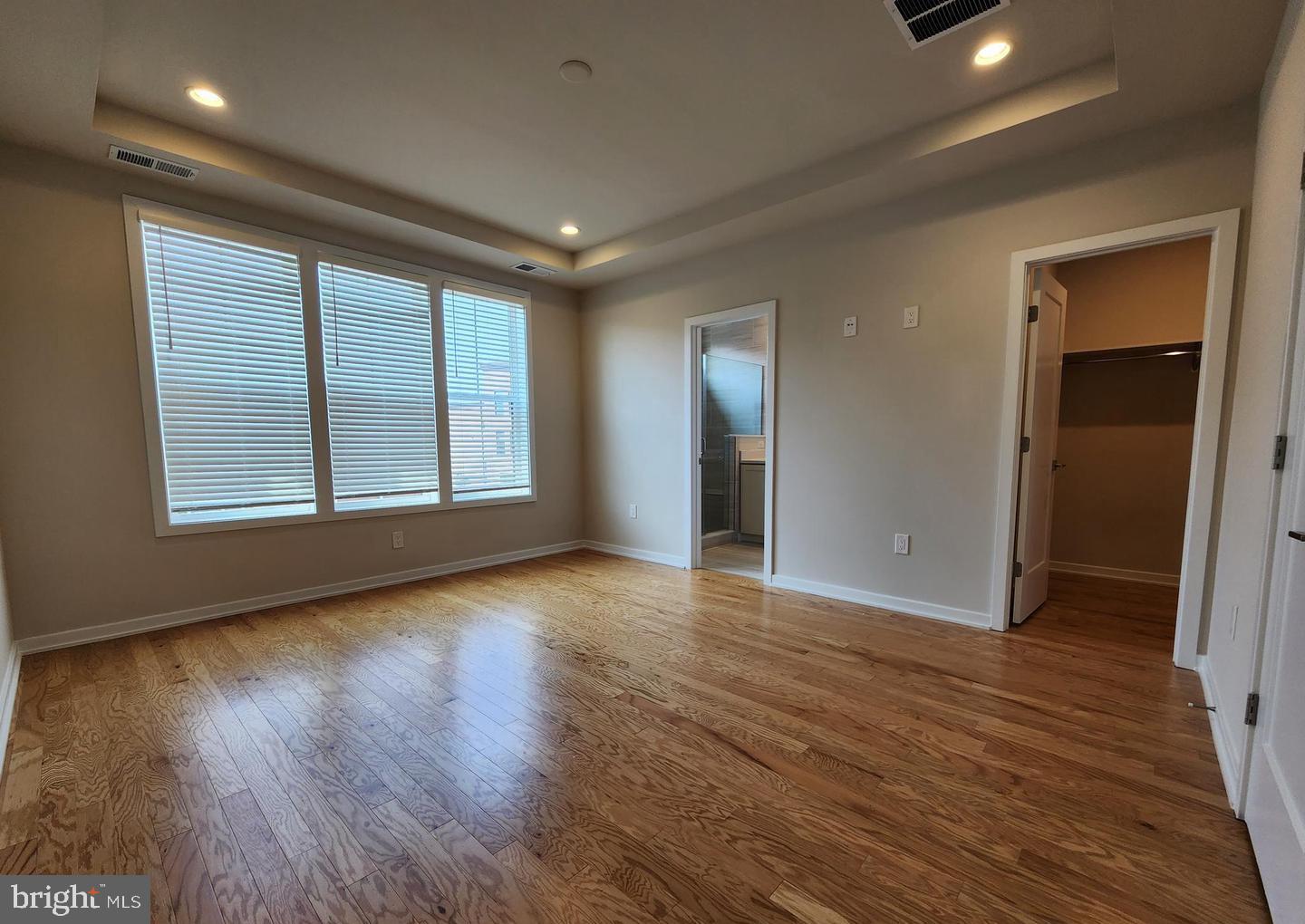 UNION PARK AT MCLEAN - Residential Lease