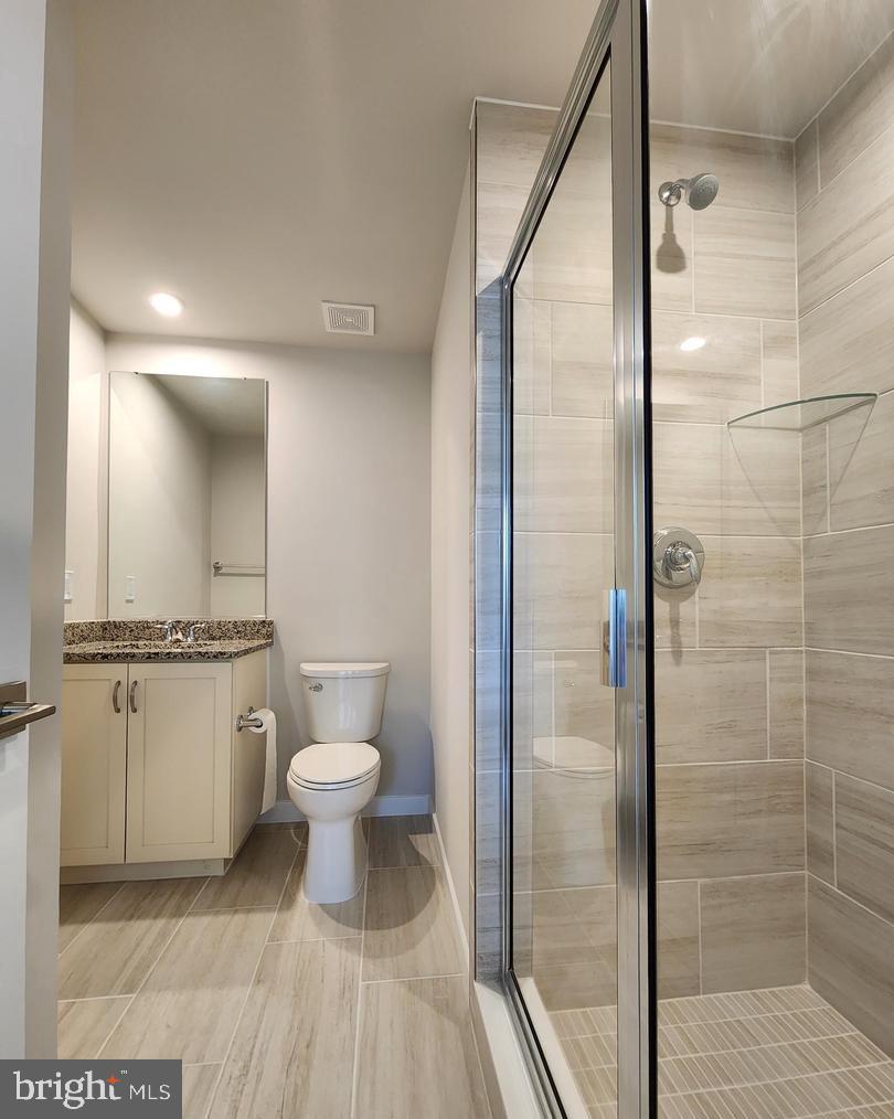 UNION PARK AT MCLEAN - Residential Lease