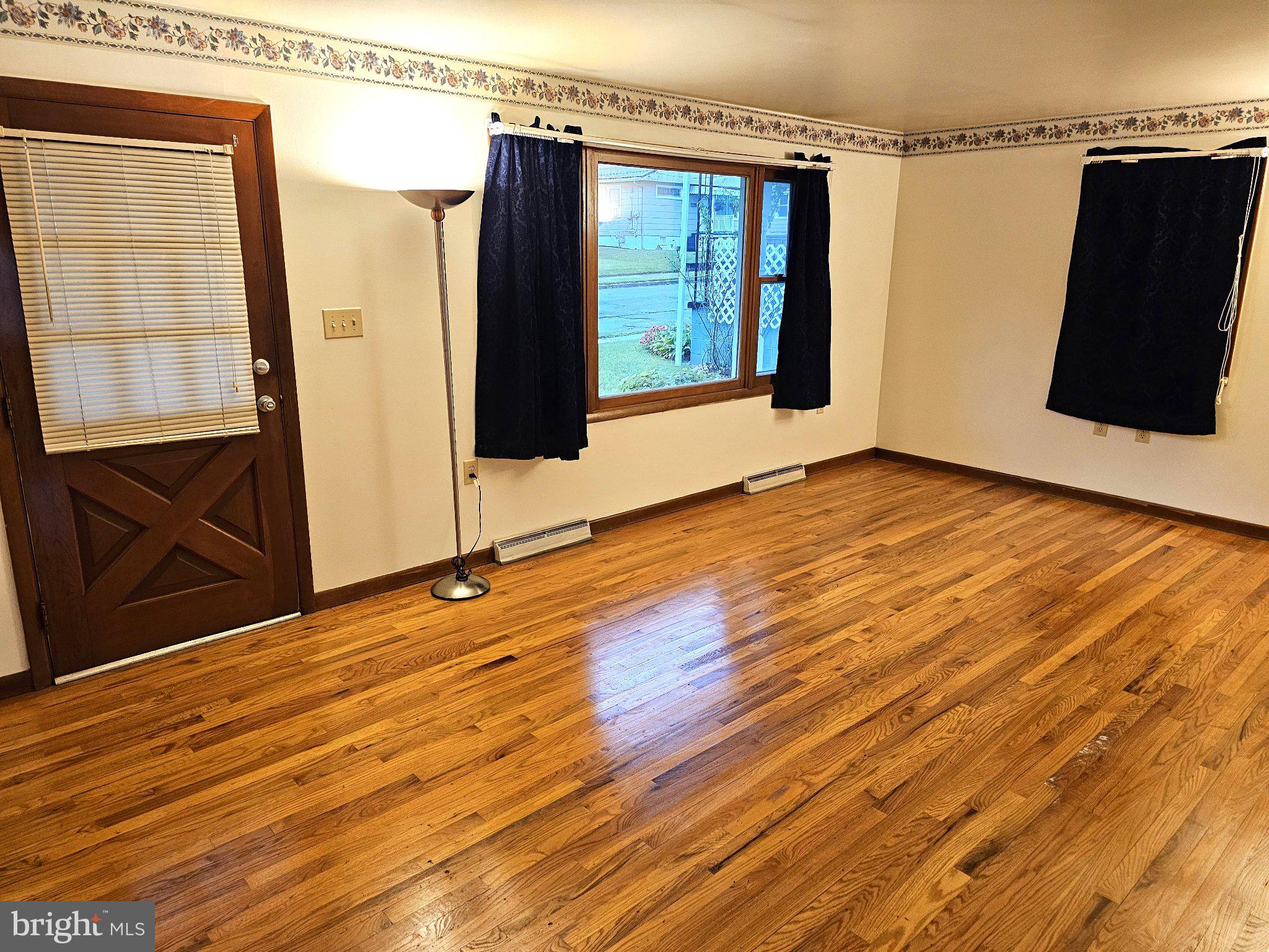 820 W 5TH STREET W