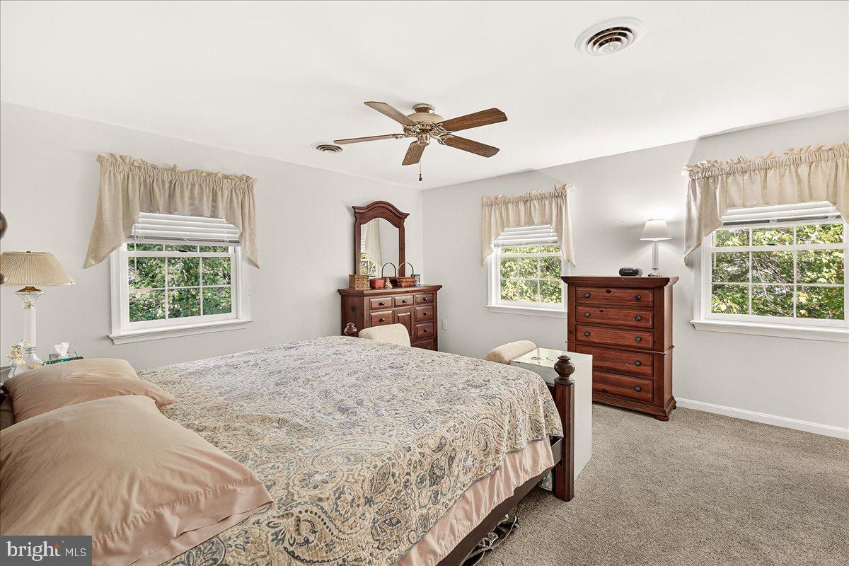 MEADOWRIDGE - Residential