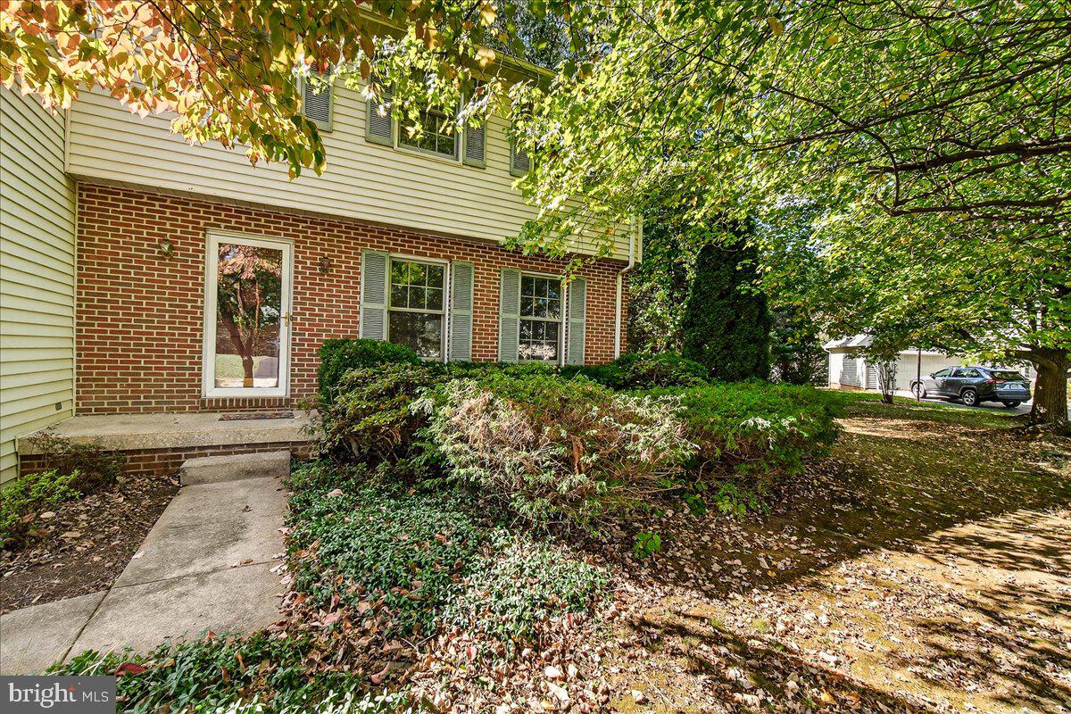 MEADOWRIDGE - Residential