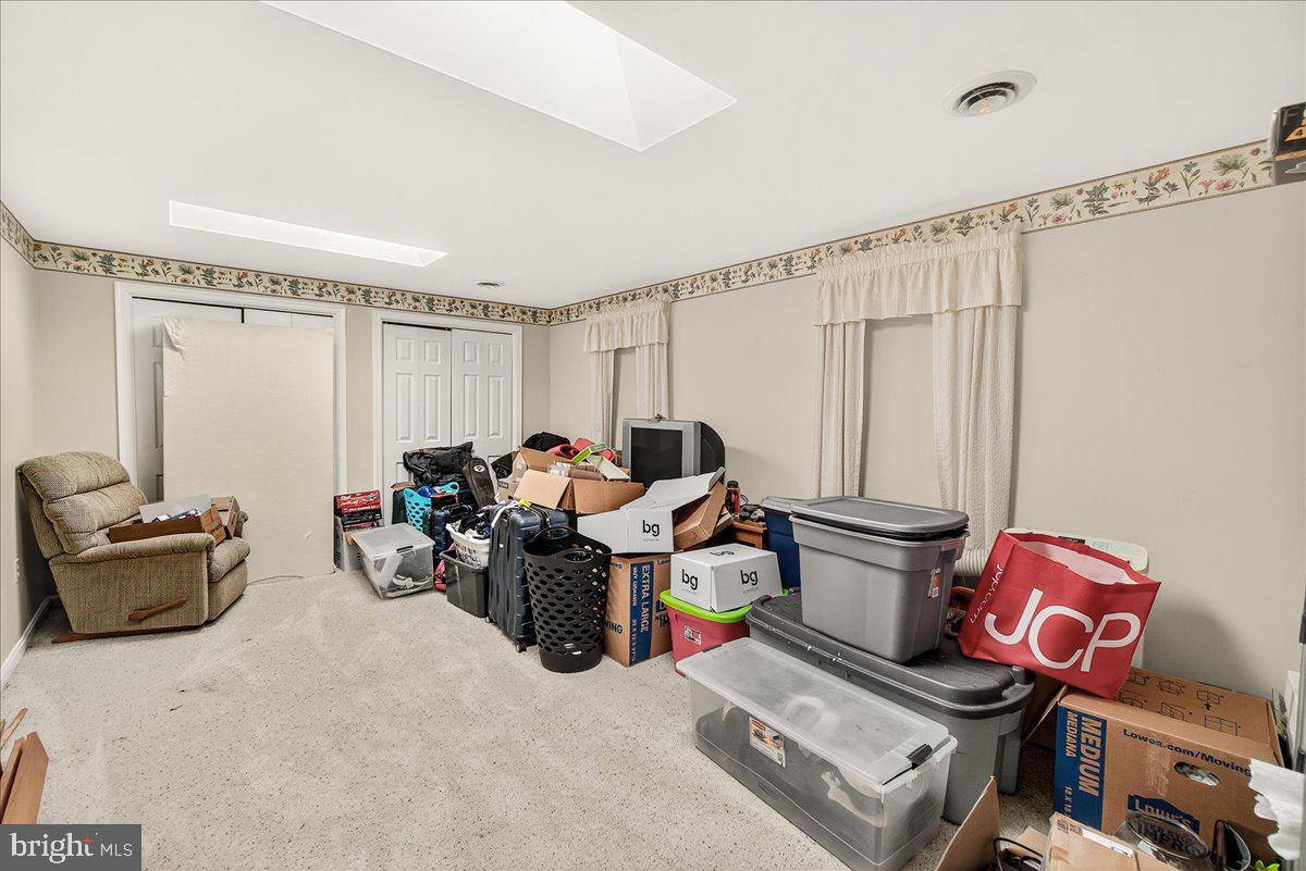 MEADOWRIDGE - Residential