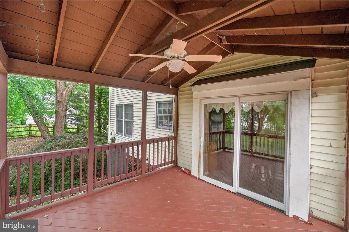 MEADOWRIDGE - Residential