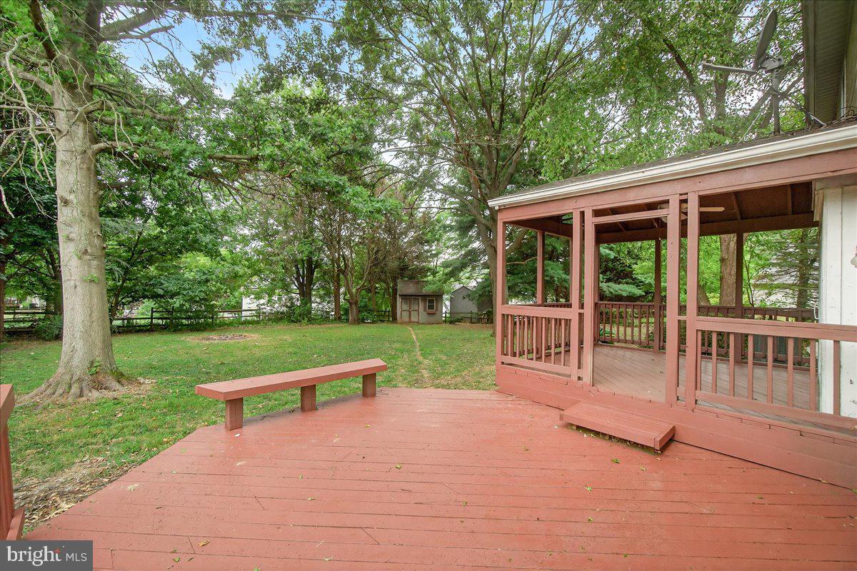 MEADOWRIDGE - Residential