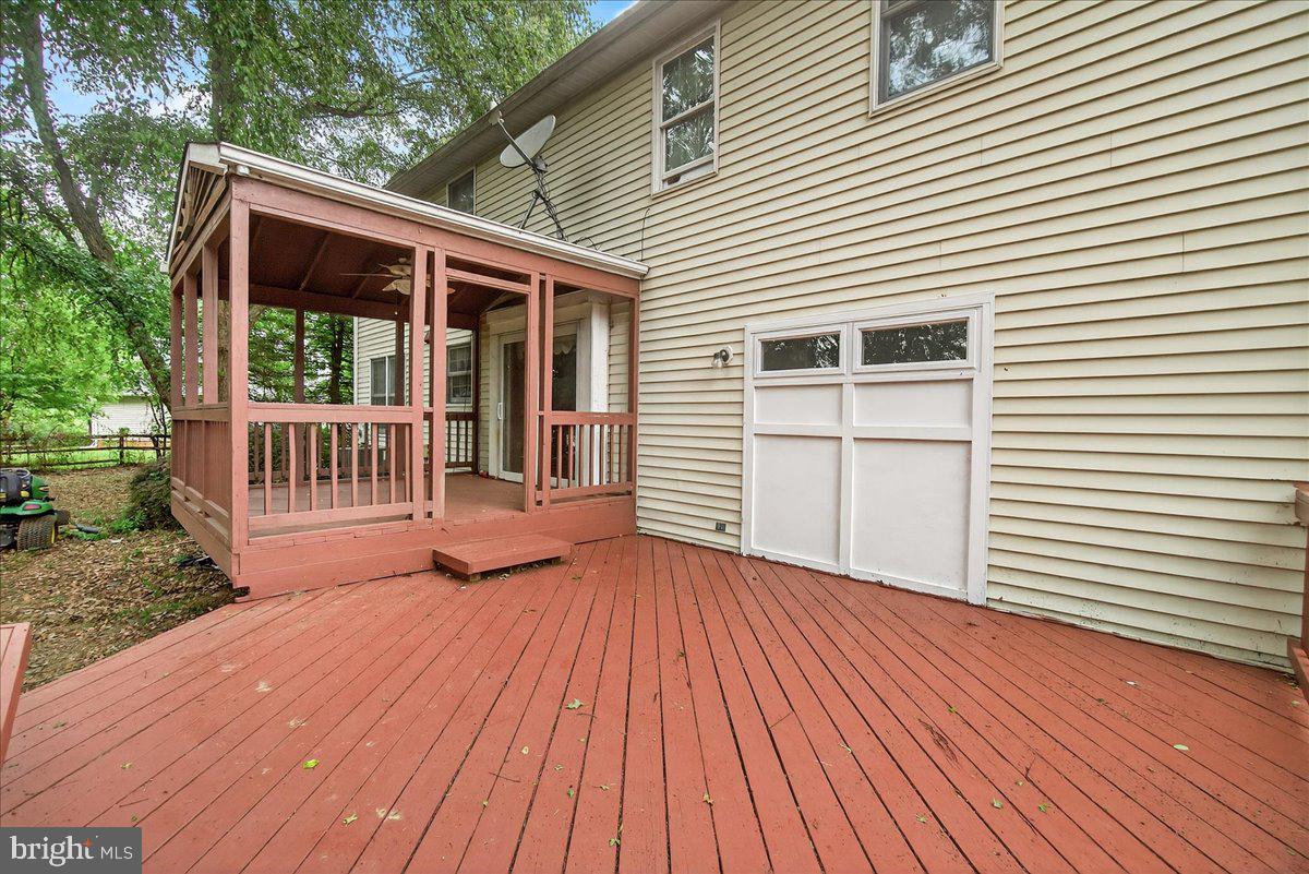 MEADOWRIDGE - Residential