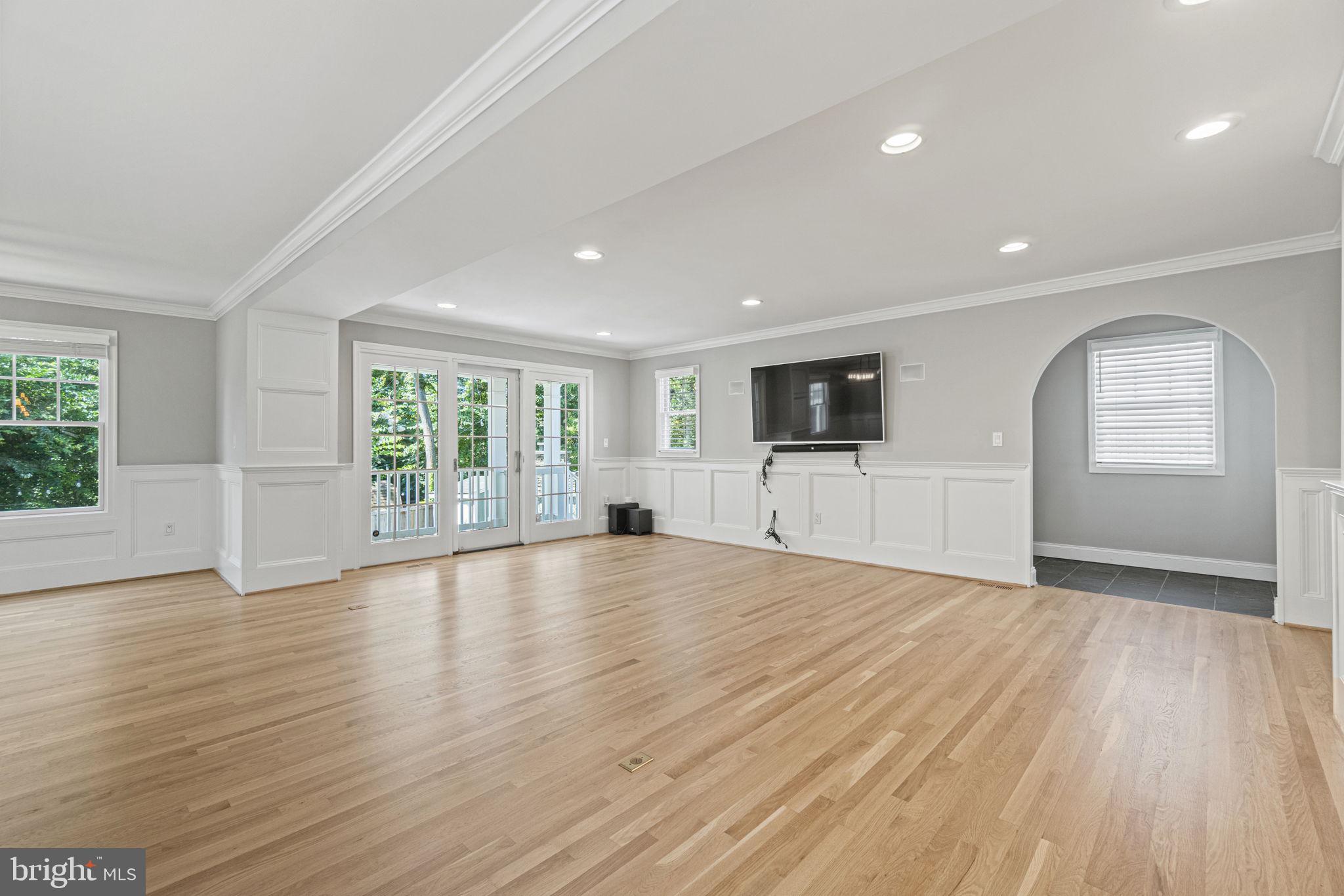 NORTH BETHESDA GROVE - Residential