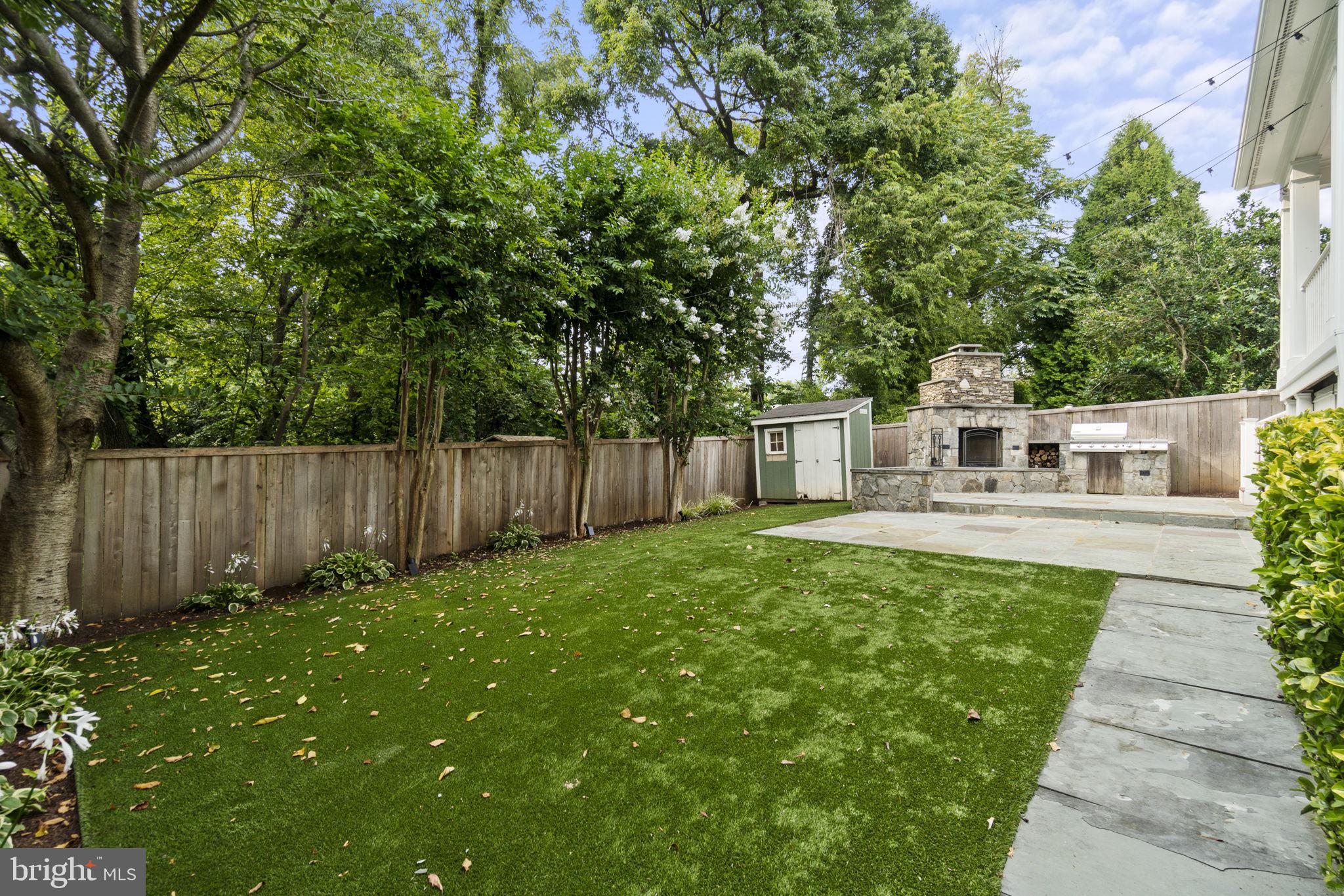 NORTH BETHESDA GROVE - Residential