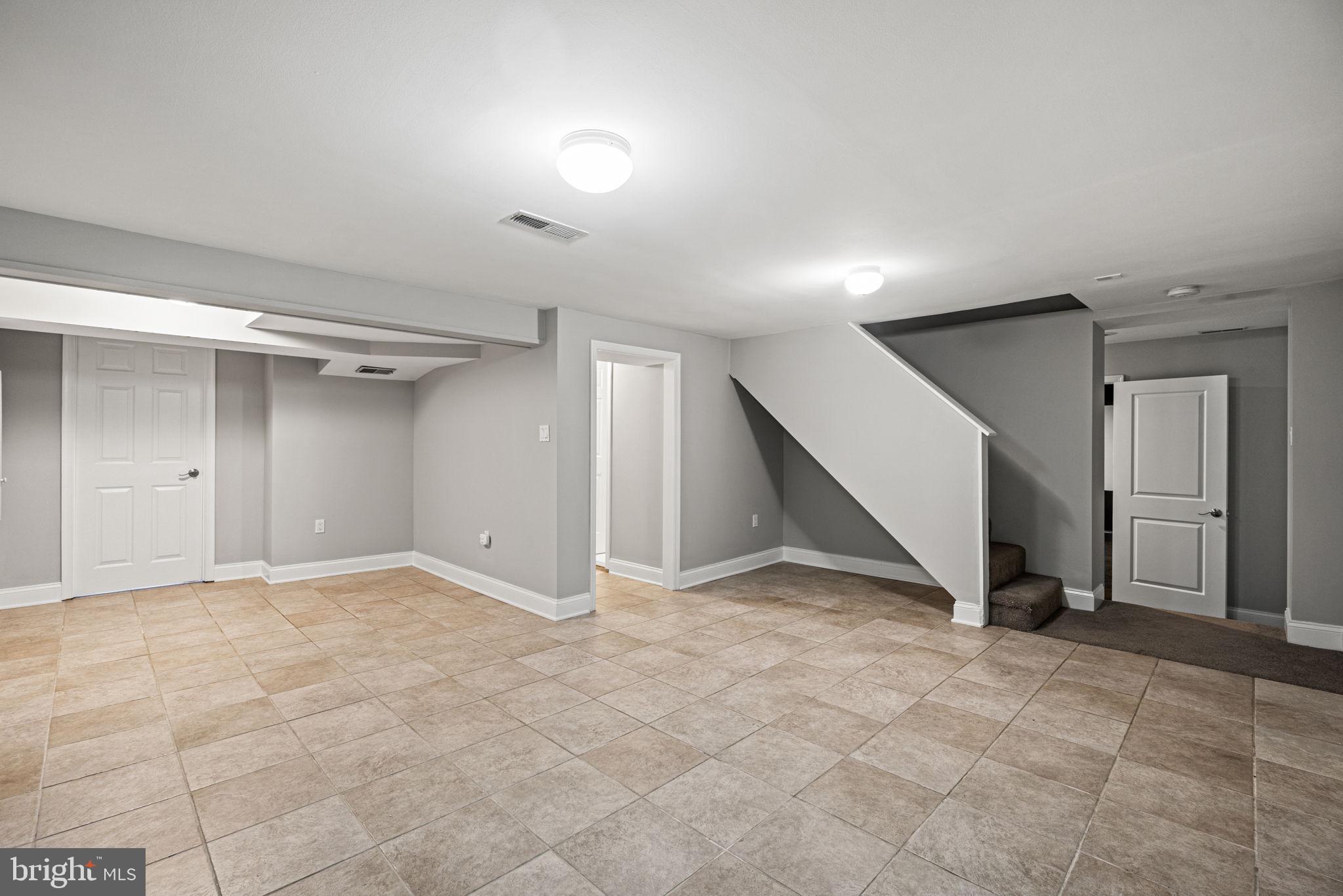 NORTH BETHESDA GROVE - Residential