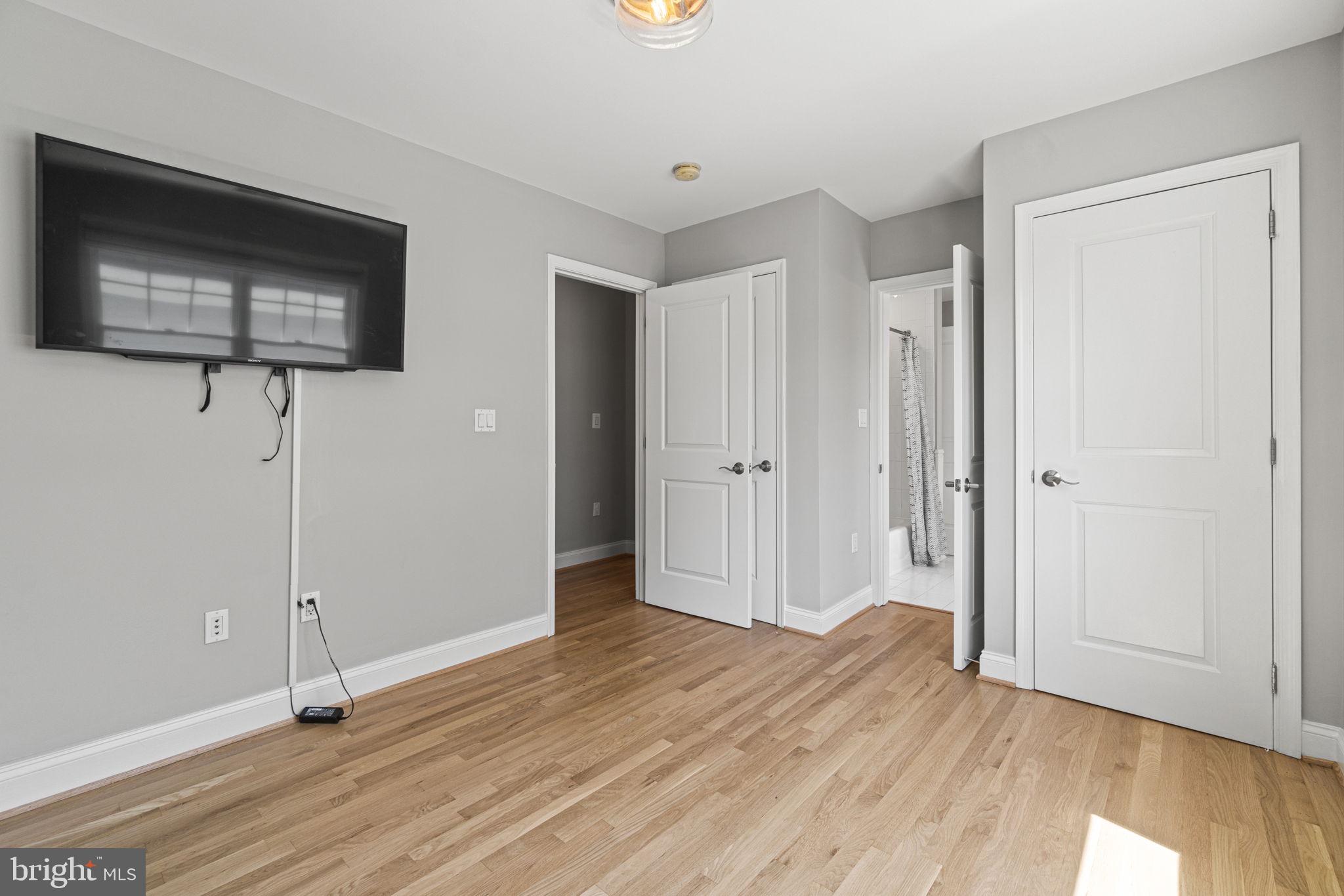 NORTH BETHESDA GROVE - Residential