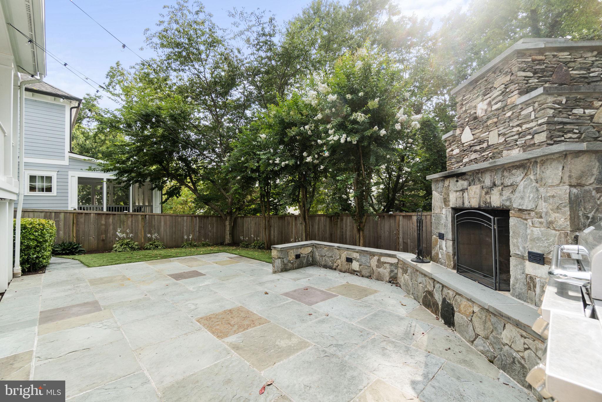 NORTH BETHESDA GROVE - Residential