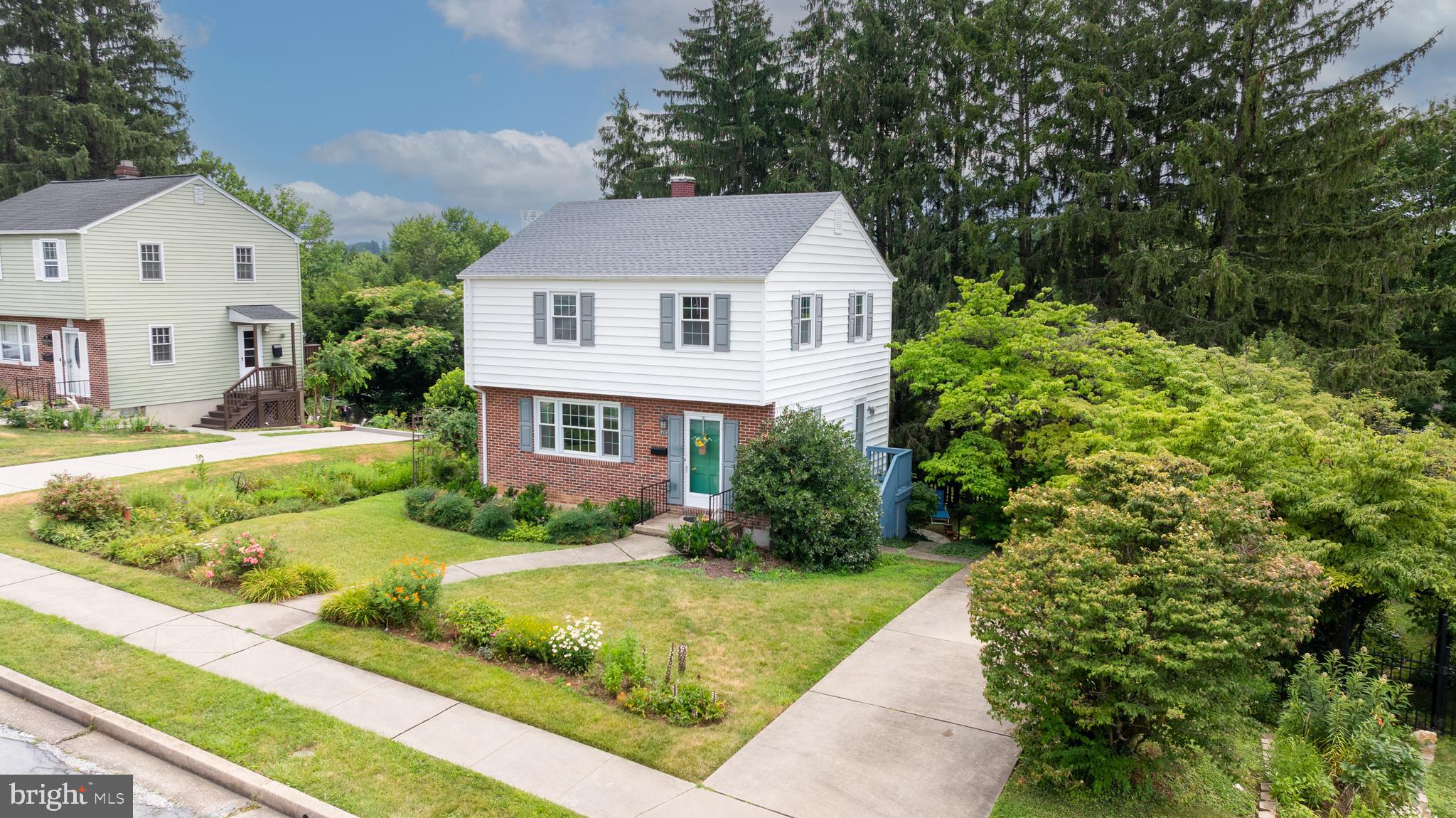 1206 LONGFORD ROAD