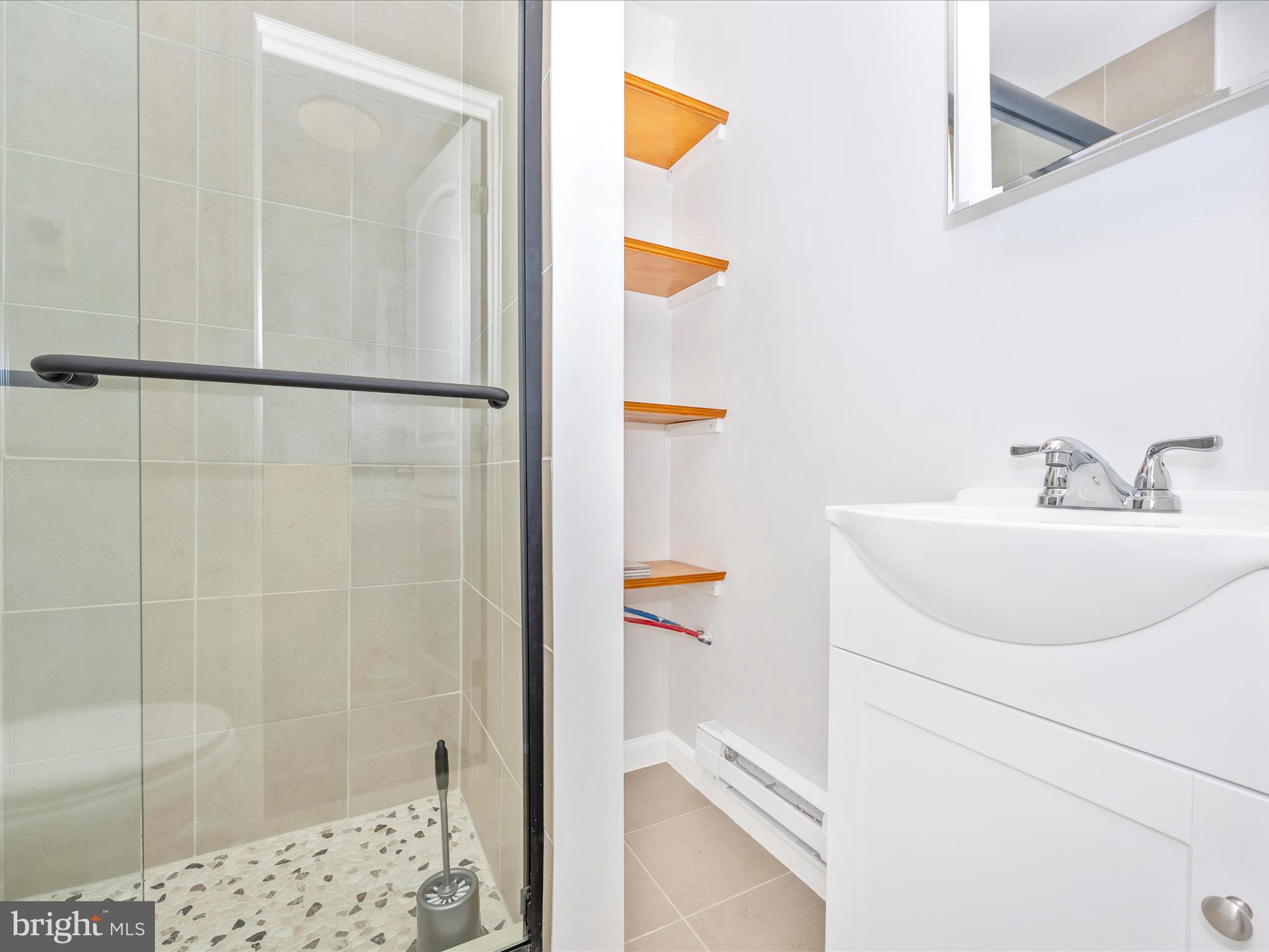 MIDDLETOWN - Residential Lease