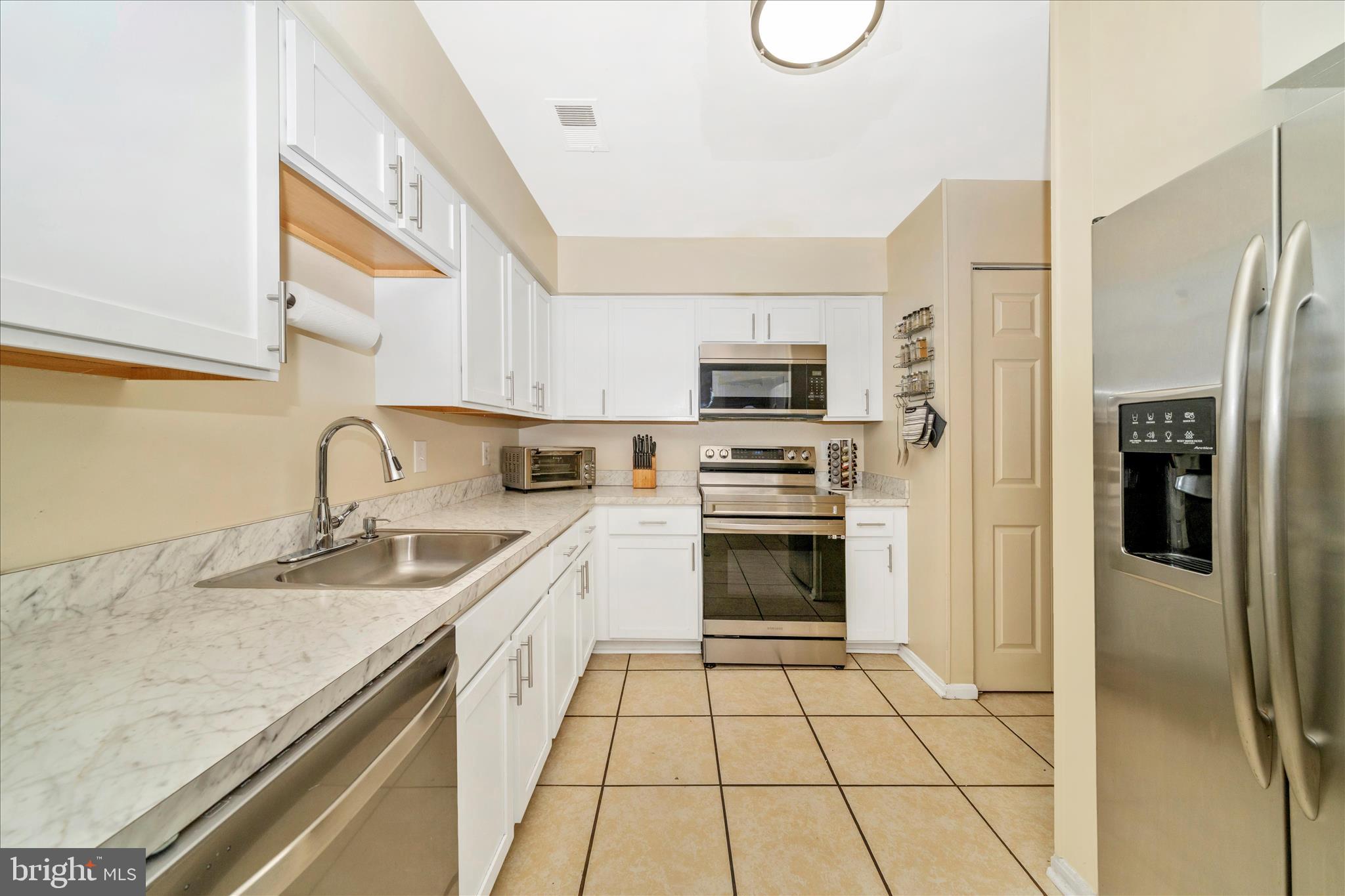 THE VILLAGE AT GREENS OF PATUXENT - Residential