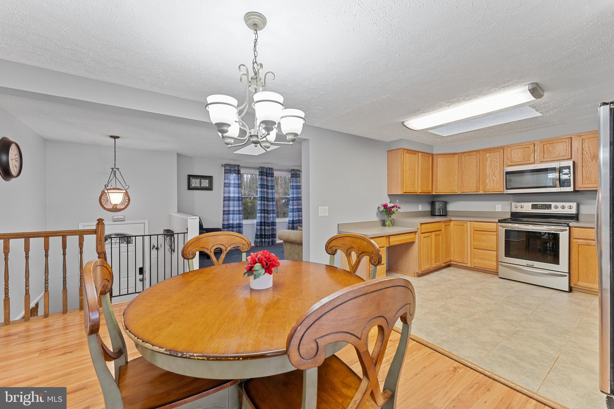 LAKE WILDERNESS - Residential