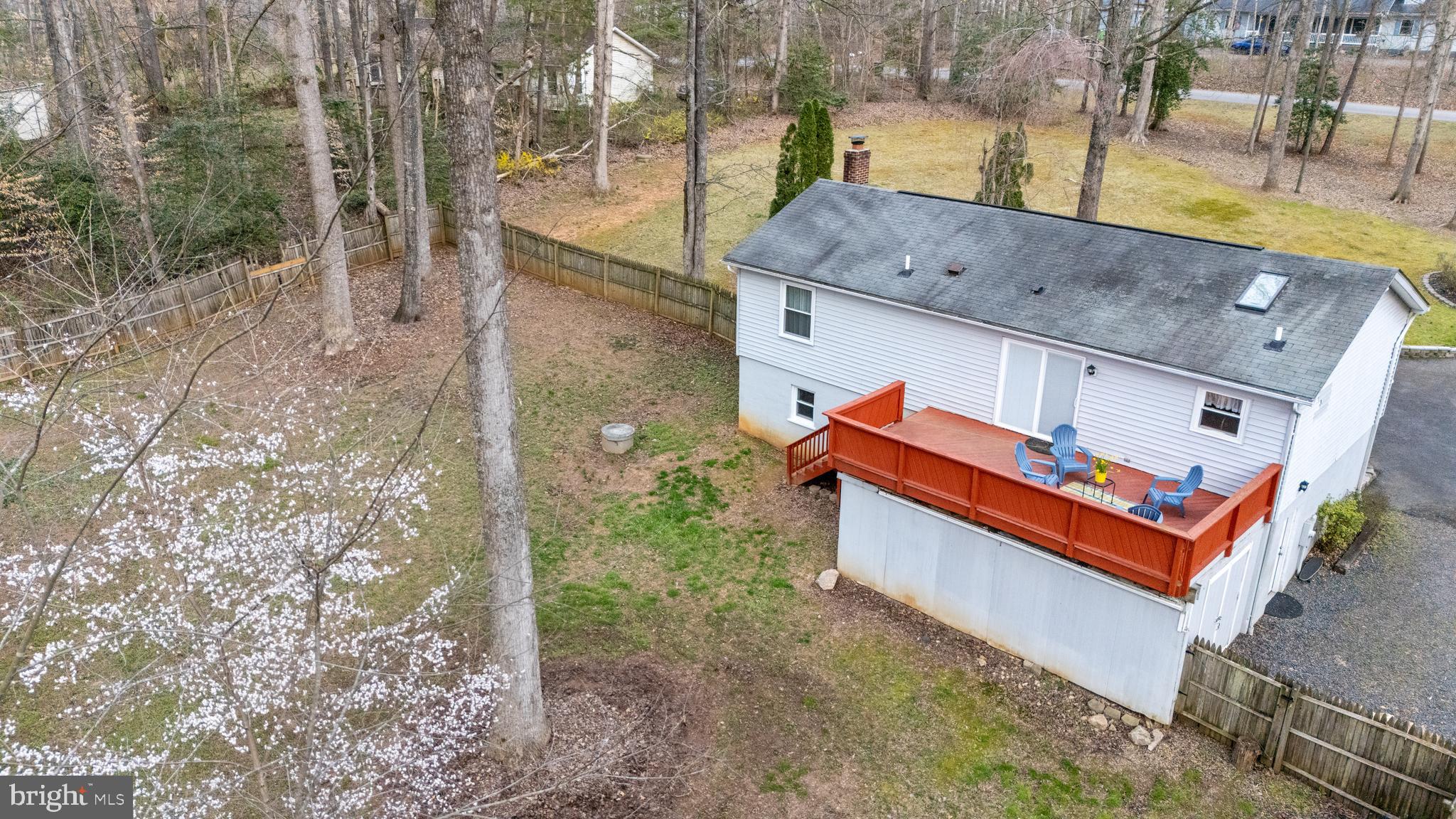 LAKE WILDERNESS - Residential