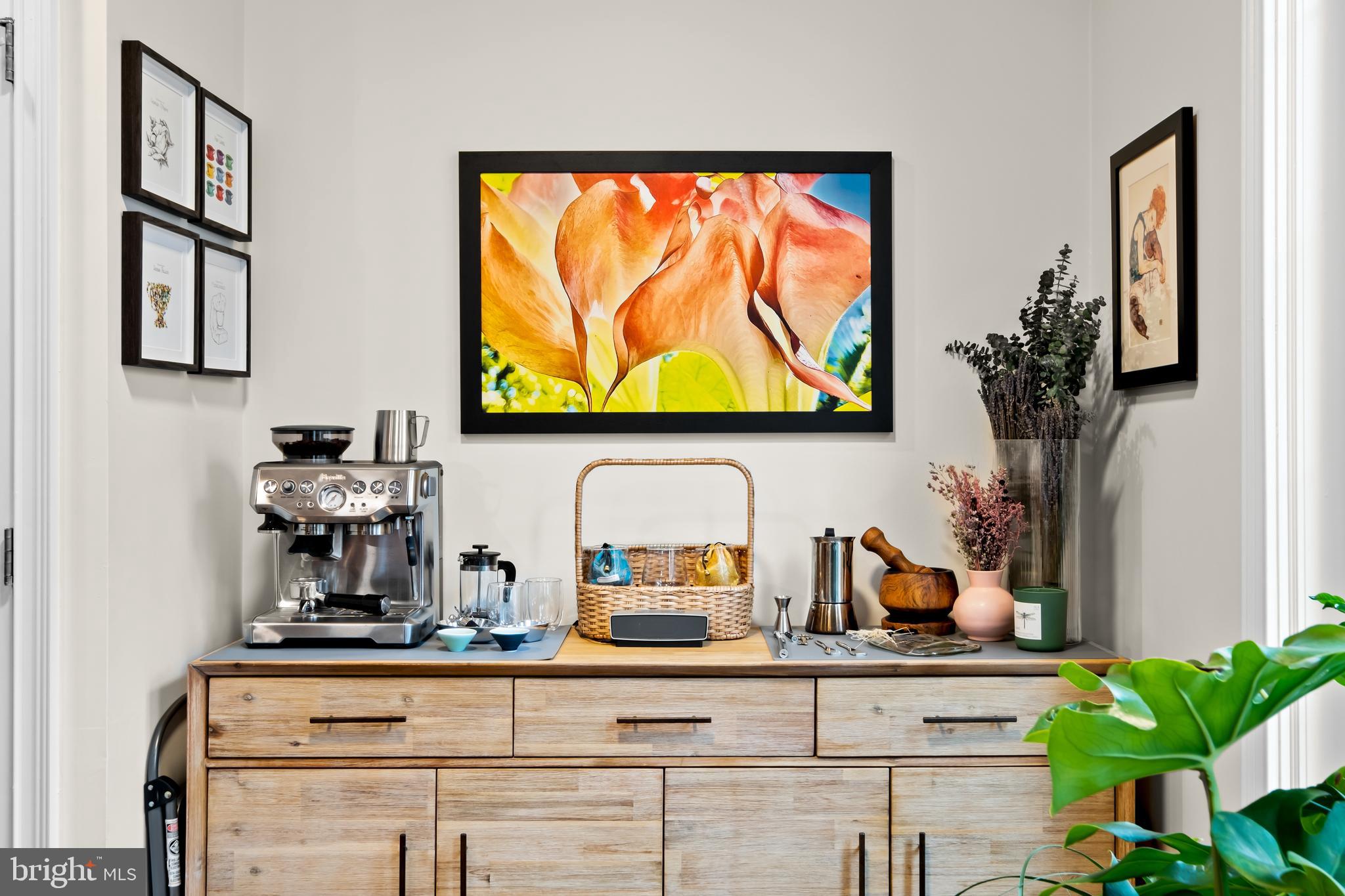 NAVAL SQUARE - Residential