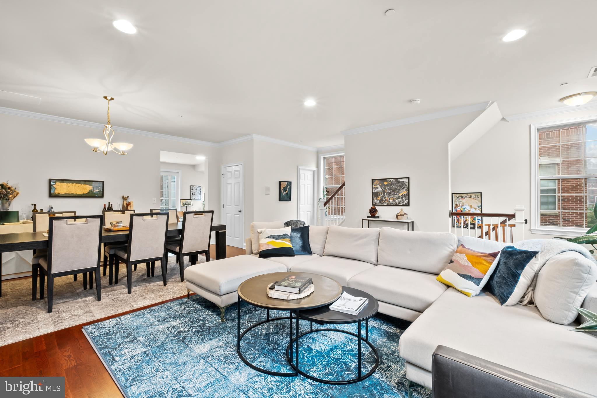 NAVAL SQUARE - Residential