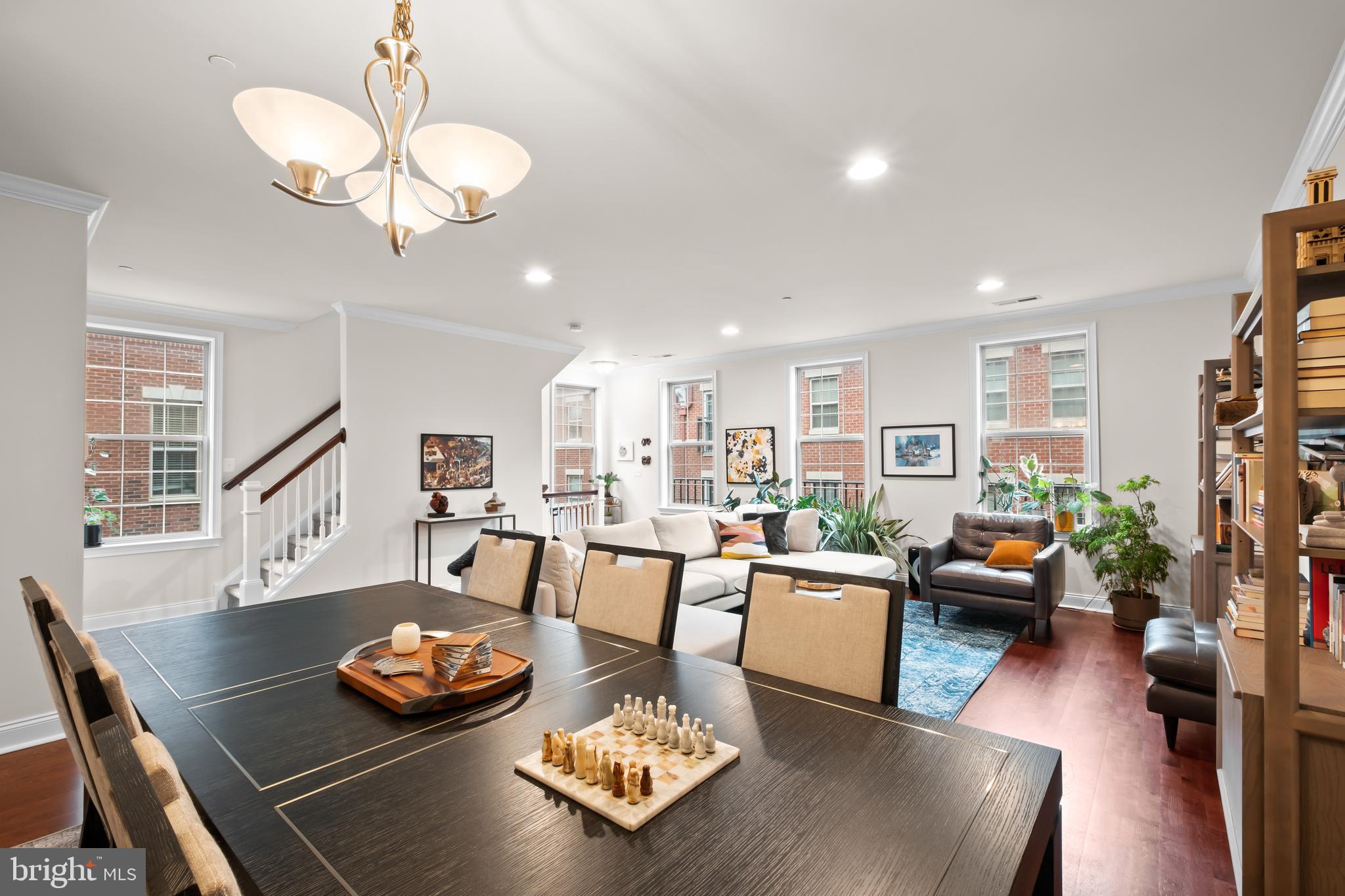 NAVAL SQUARE - Residential