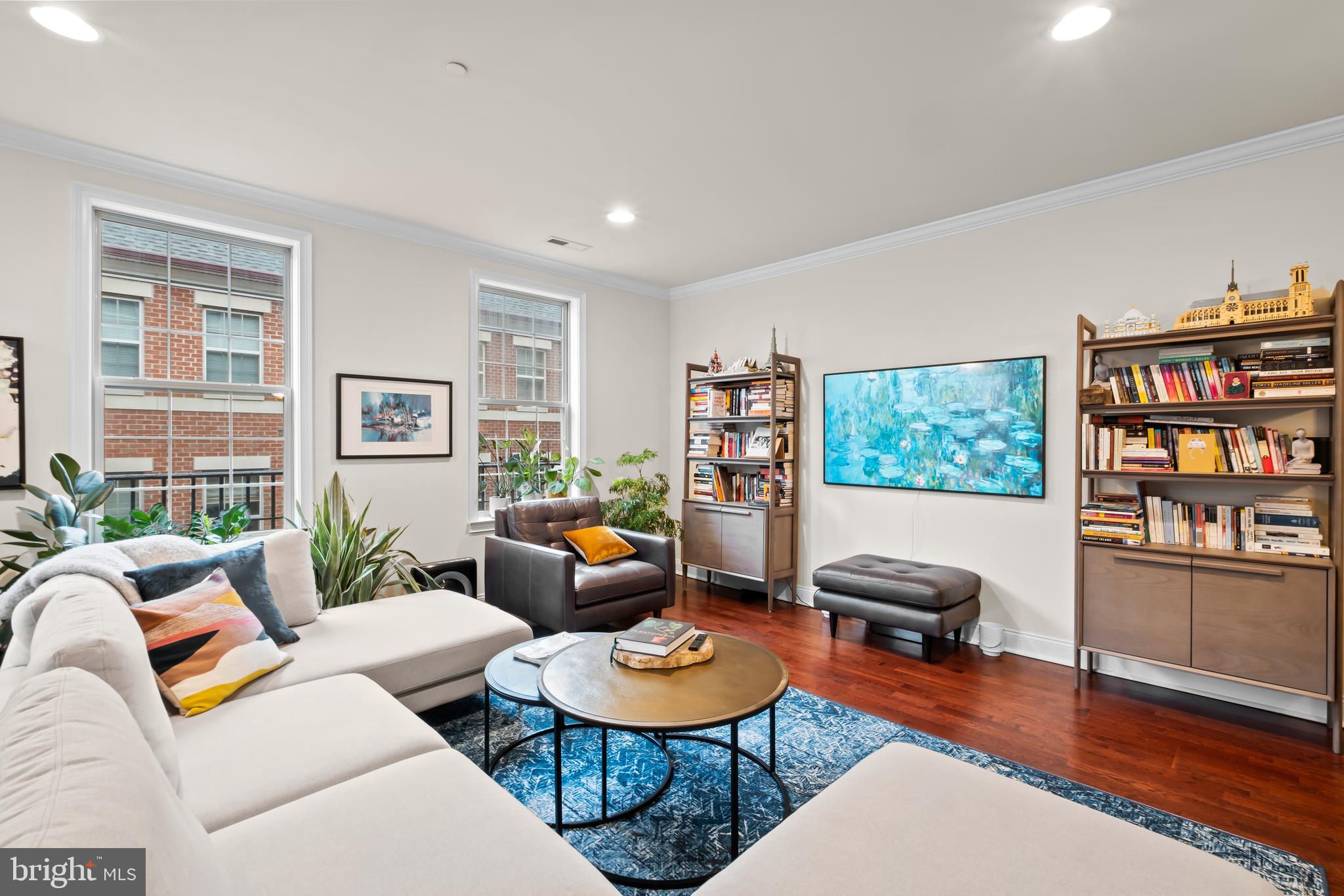 NAVAL SQUARE - Residential