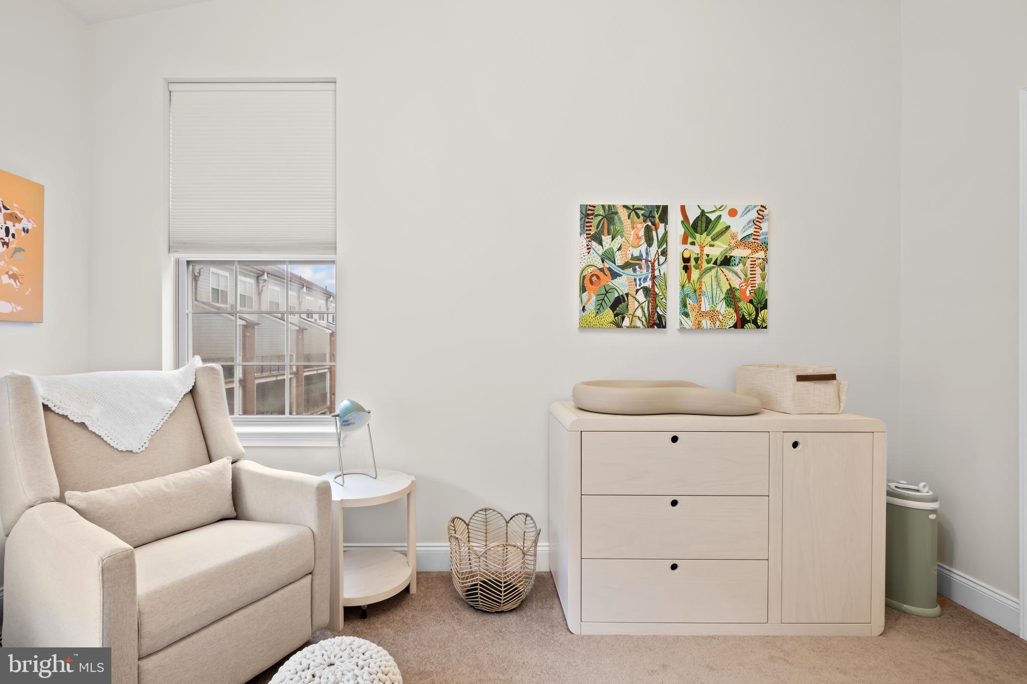 NAVAL SQUARE - Residential