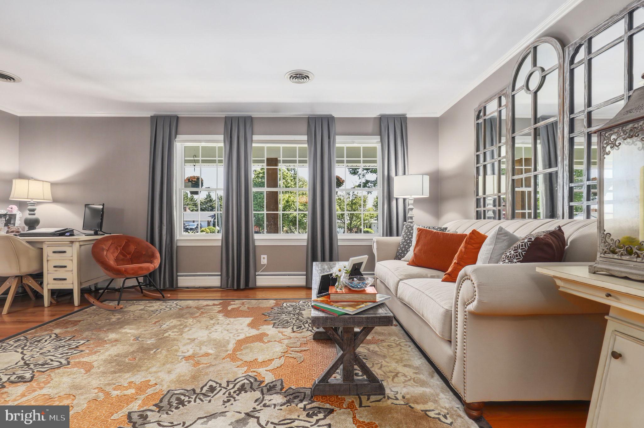 DAMASCUS OUTSIDE - Residential