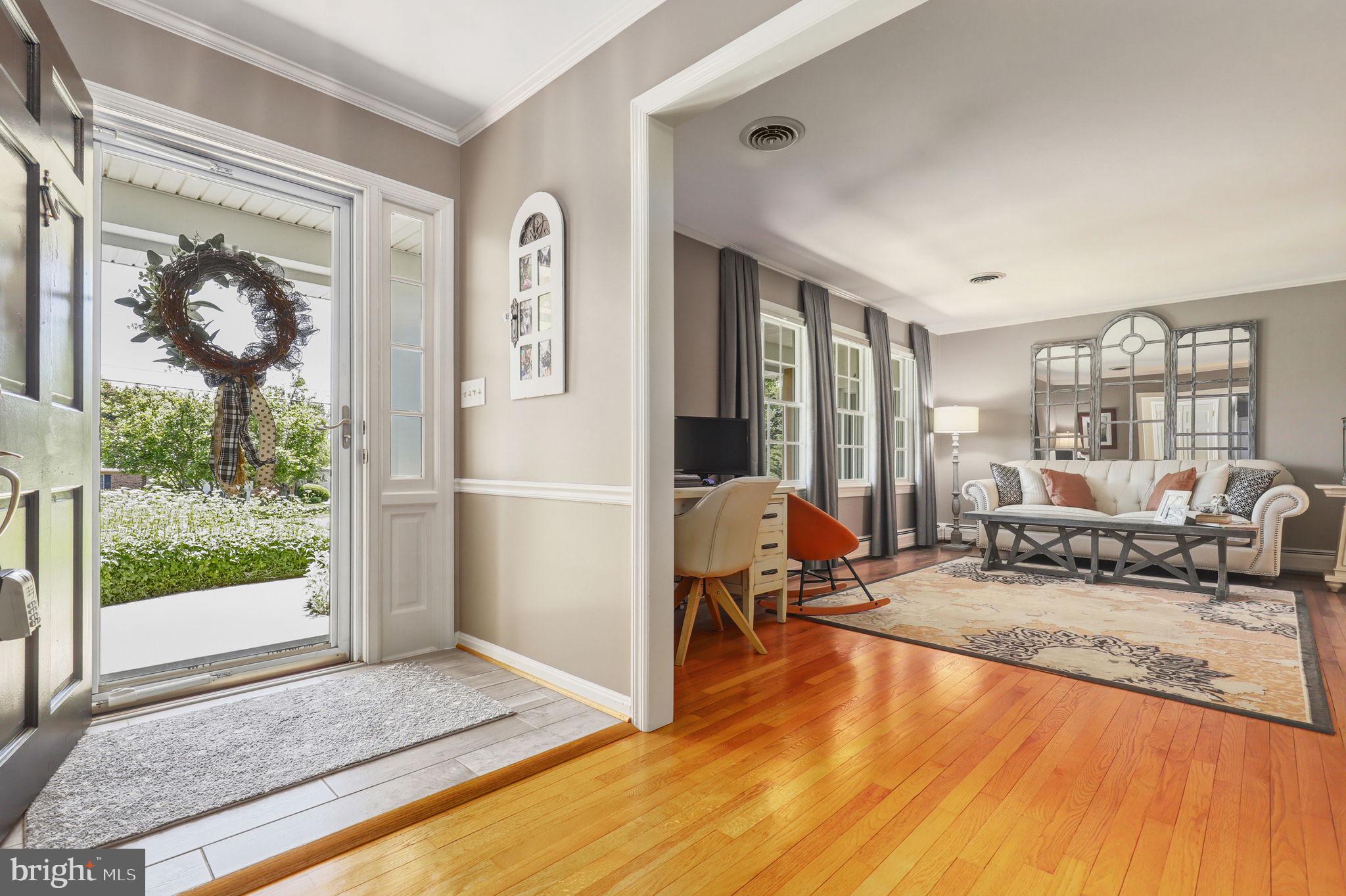 DAMASCUS OUTSIDE - Residential