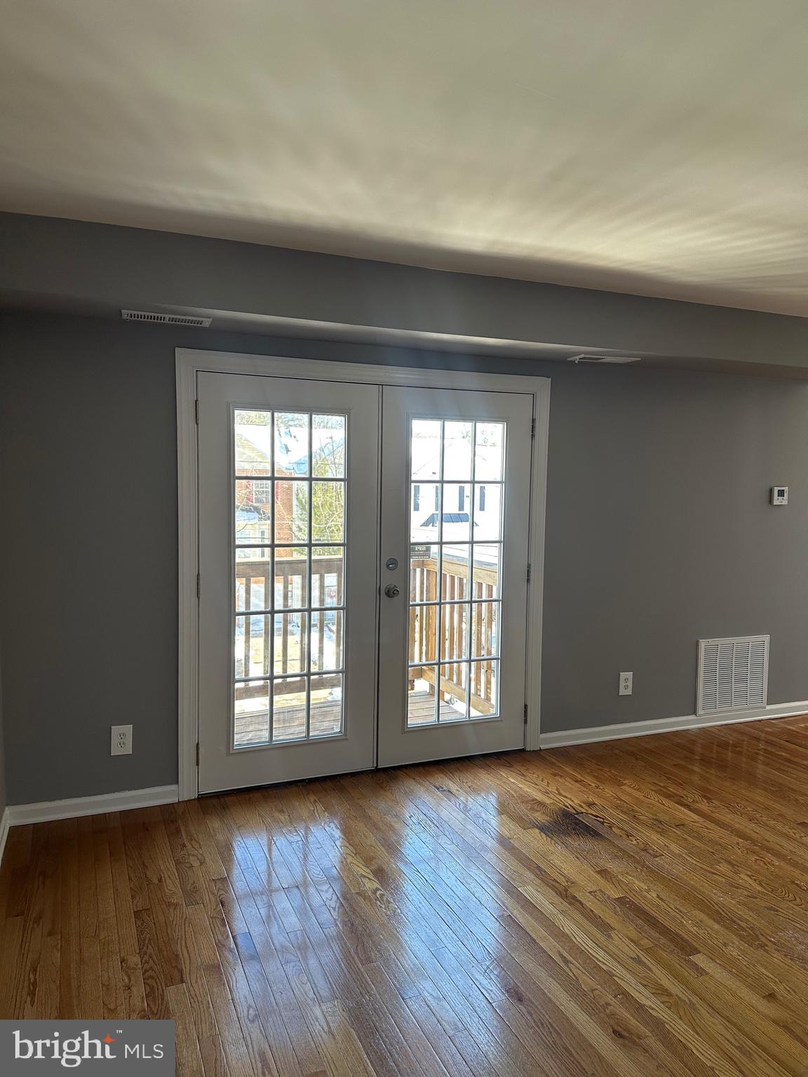 MARKHAM VIEW - Residential Lease