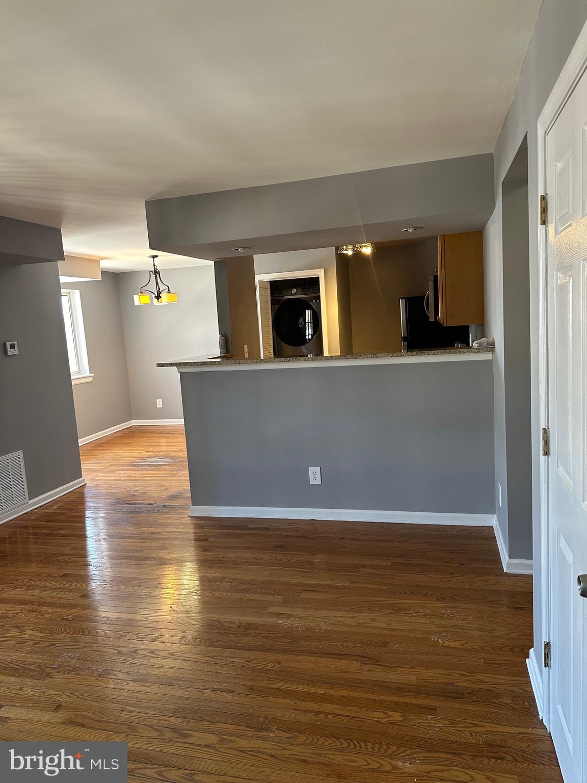 MARKHAM VIEW - Residential Lease