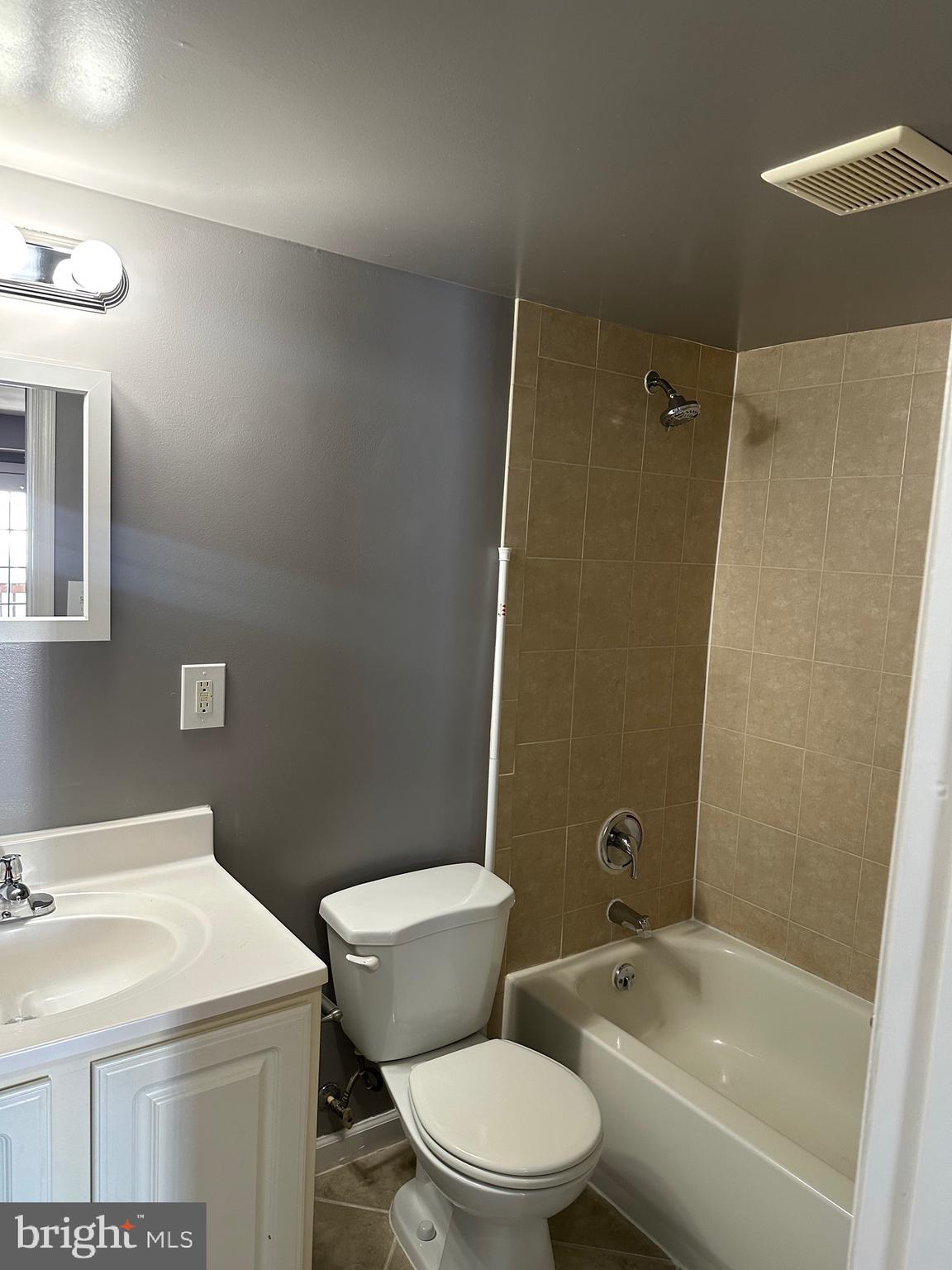 MARKHAM VIEW - Residential Lease