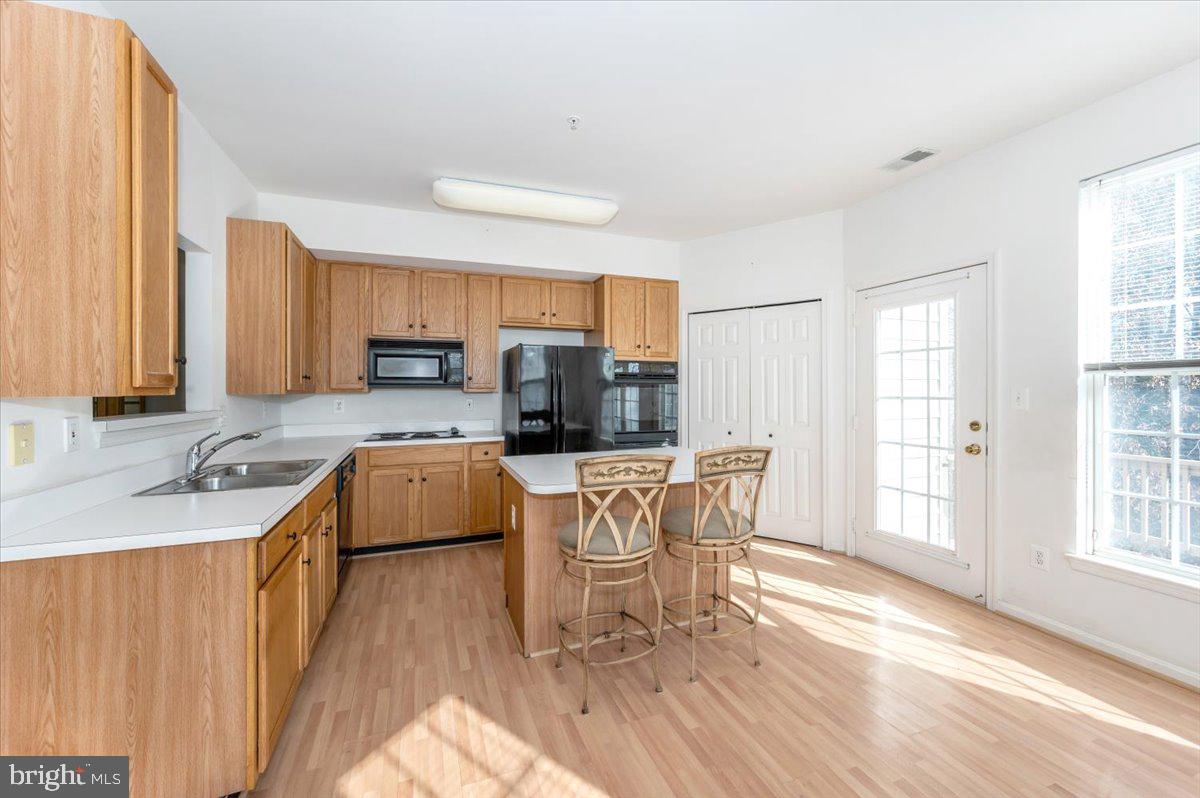 SEABREEZE AT HARBOR GATES - Residential