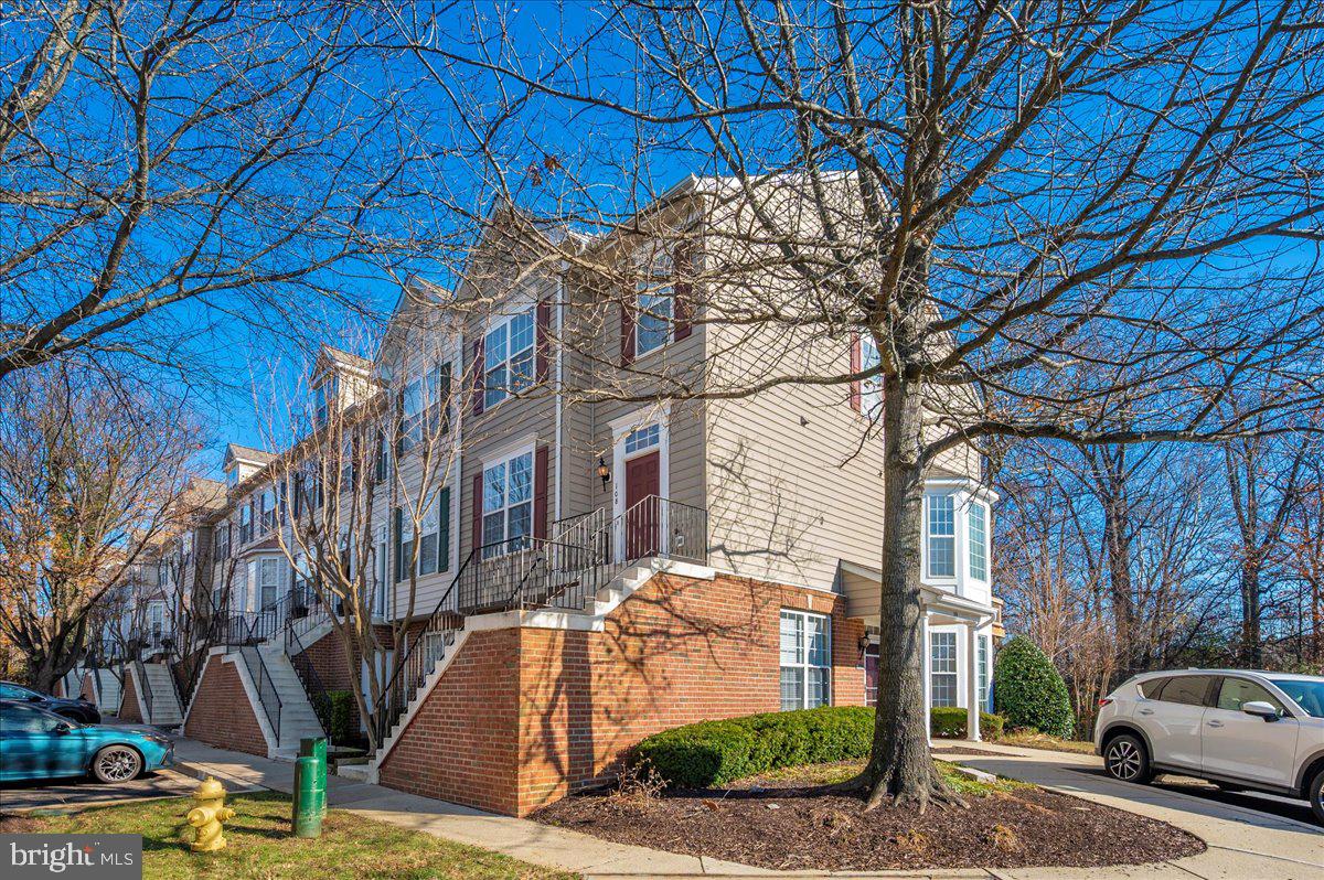 SEABREEZE AT HARBOR GATES - Residential