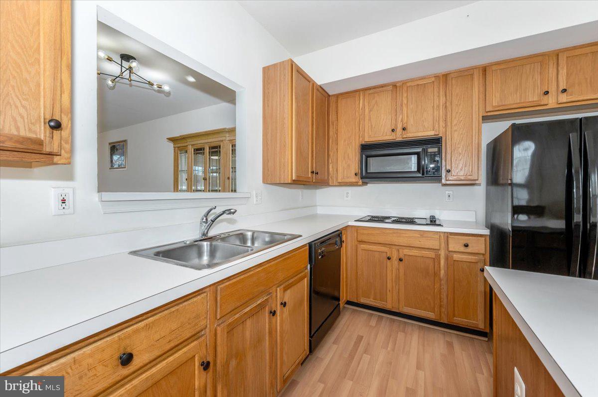 SEABREEZE AT HARBOR GATES - Residential