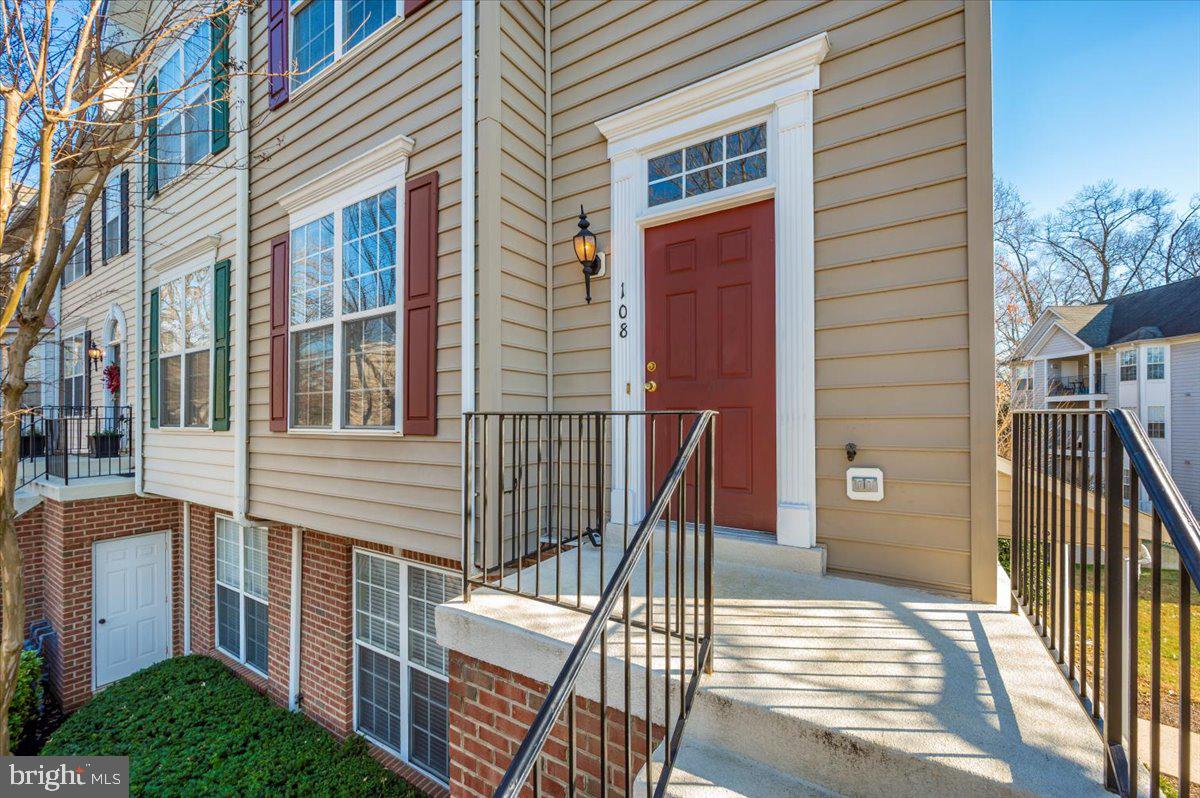 108 HARBOUR HEIGHTS DRIVE