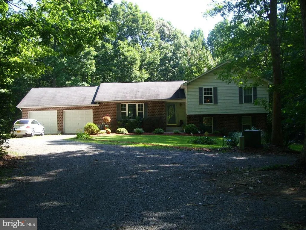 5230 Long Beach Road, Saint Leonard, MD 20685