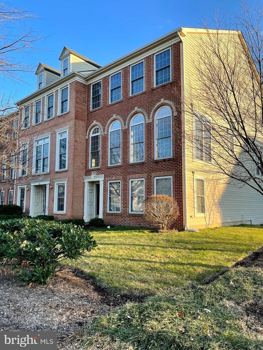 FANTASTIC Rental Opportunity in SOUTH VILLAGE  NEAR RT 50, RT 606, SHOPPING & DINING  Available July 1 for Move in. Spacious End unit townhome features 3 LEVELS,  3 BEDROOMS, 3 FULL BATHS, 2 HALF BATHS.   Balcony off Primary Bedroom and Kitchen. Endless amounts of sunlight fill this Northeast facing home. This will not last long.  Easy online application process using Rentspree