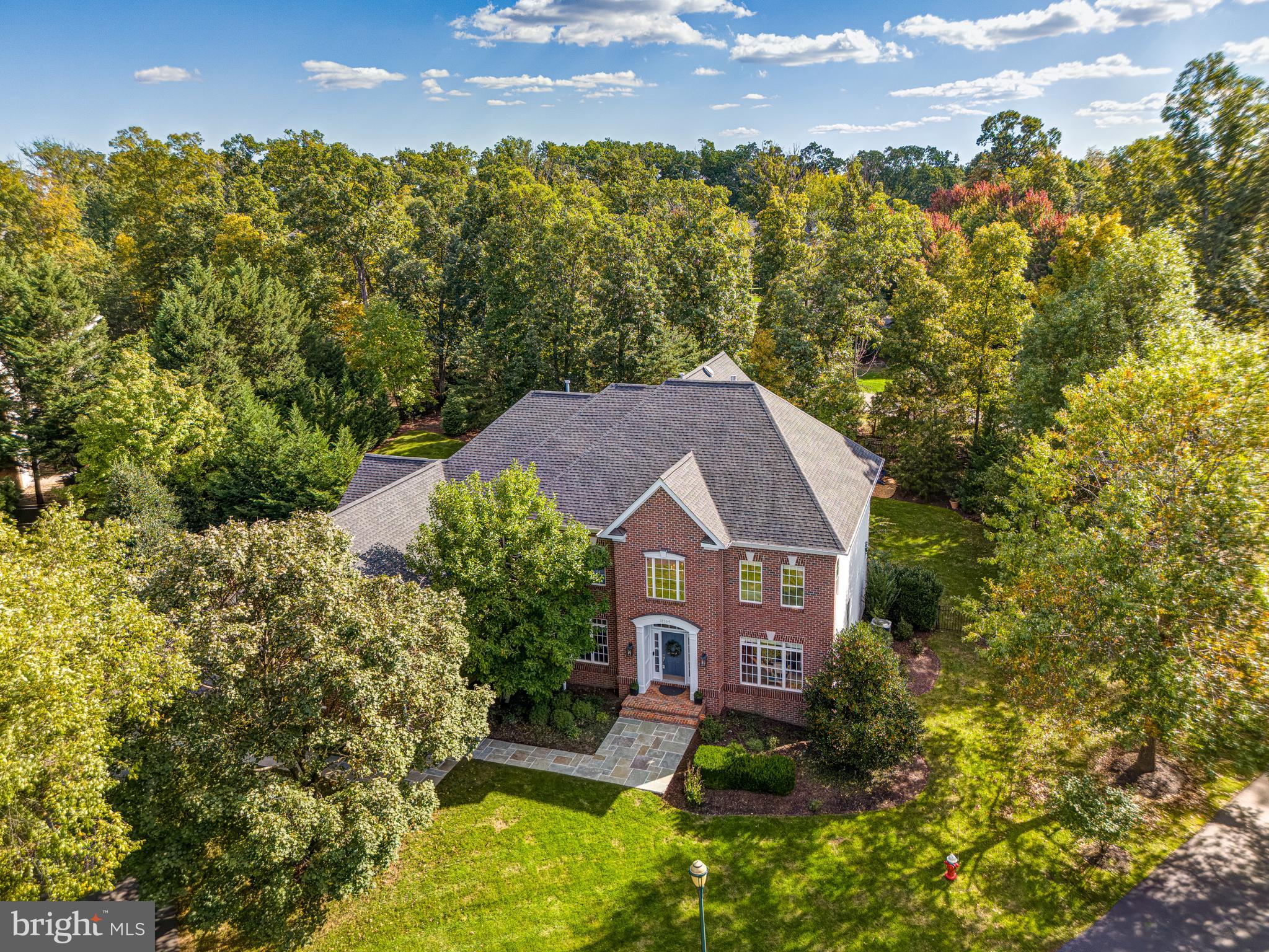 RIVER CREEK - Residential