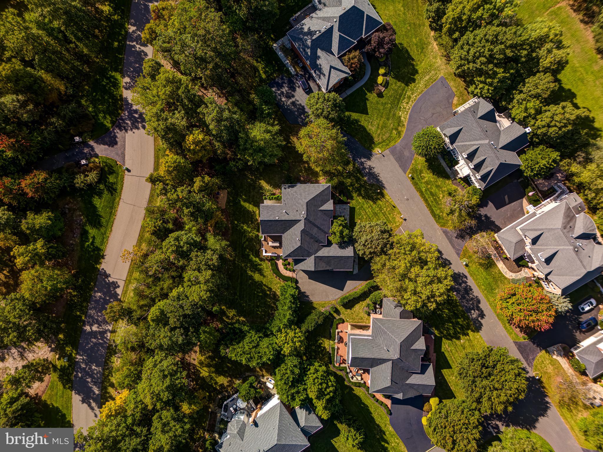 RIVER CREEK - Residential